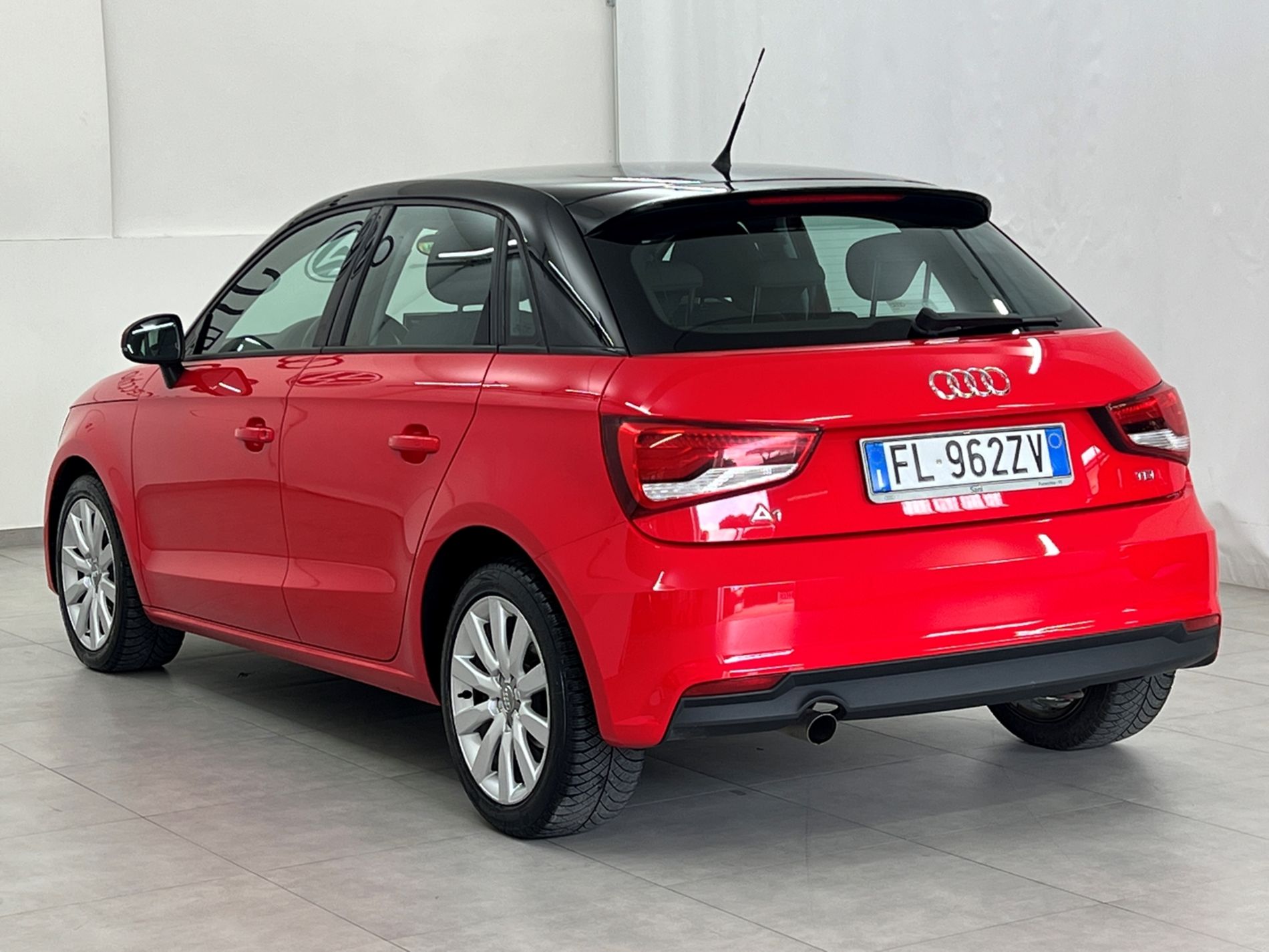 A1 Sportback 1.4 tdi Metal Plus - Autosani