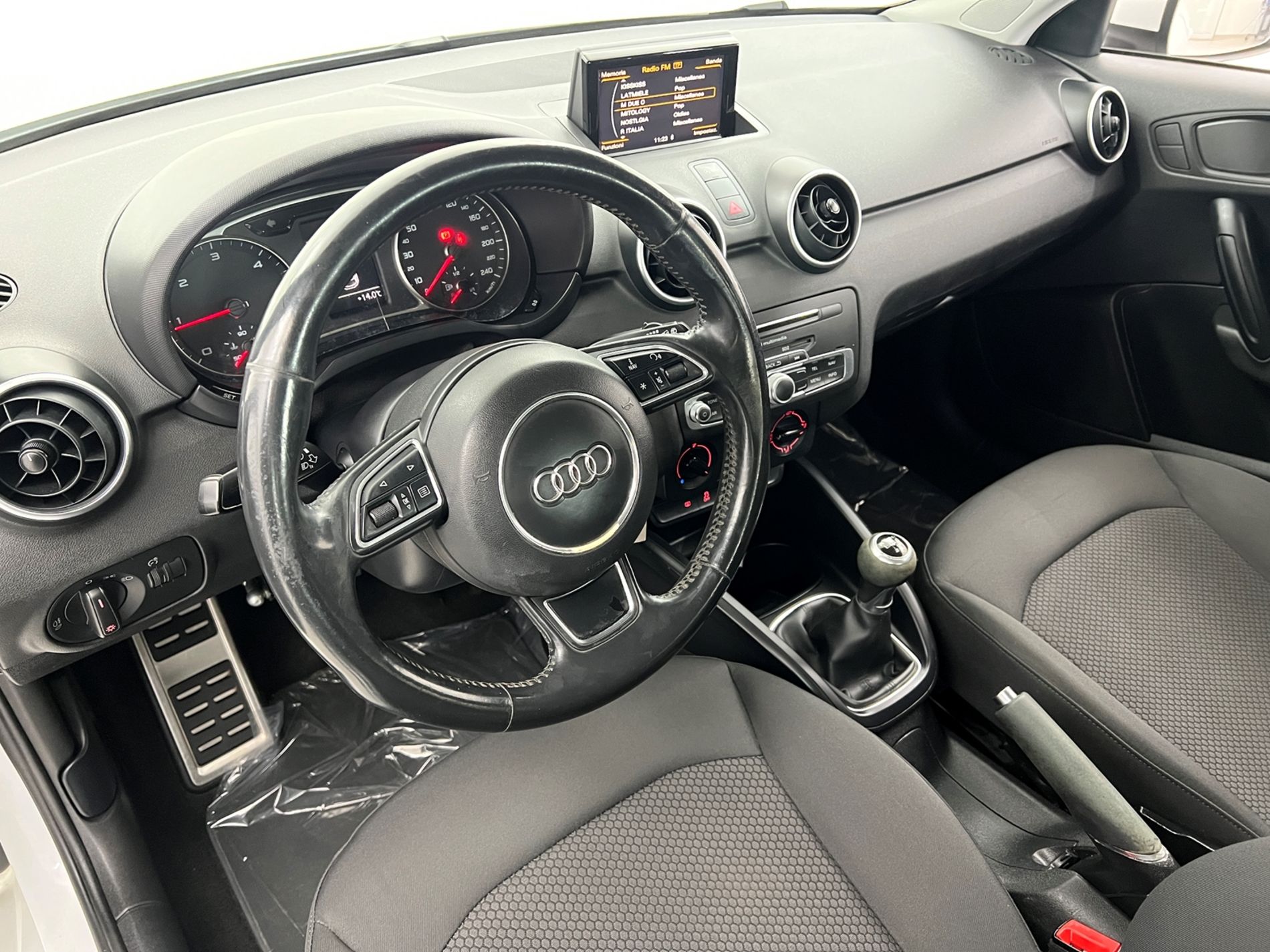 A1 Sportback 1.4 tdi Metal Plus - Autosani