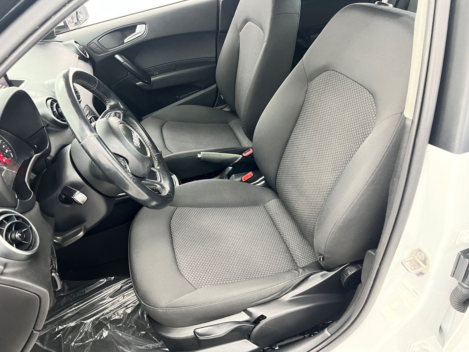 A1 Sportback 1.4 tdi Metal Plus - Autosani