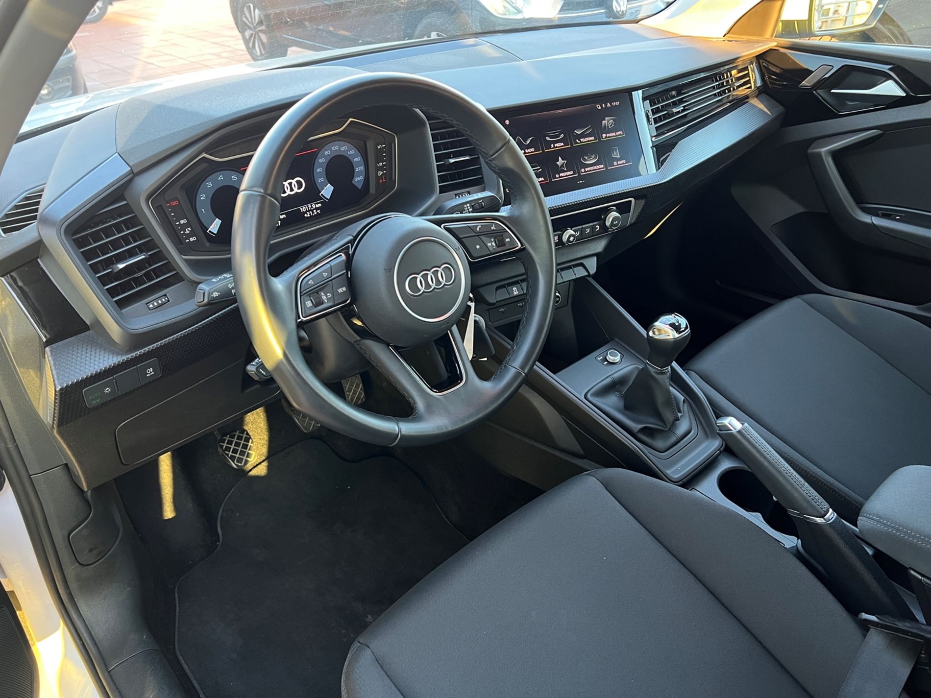 A1 Sportback 25 1.0 tfsi Business - Autosani