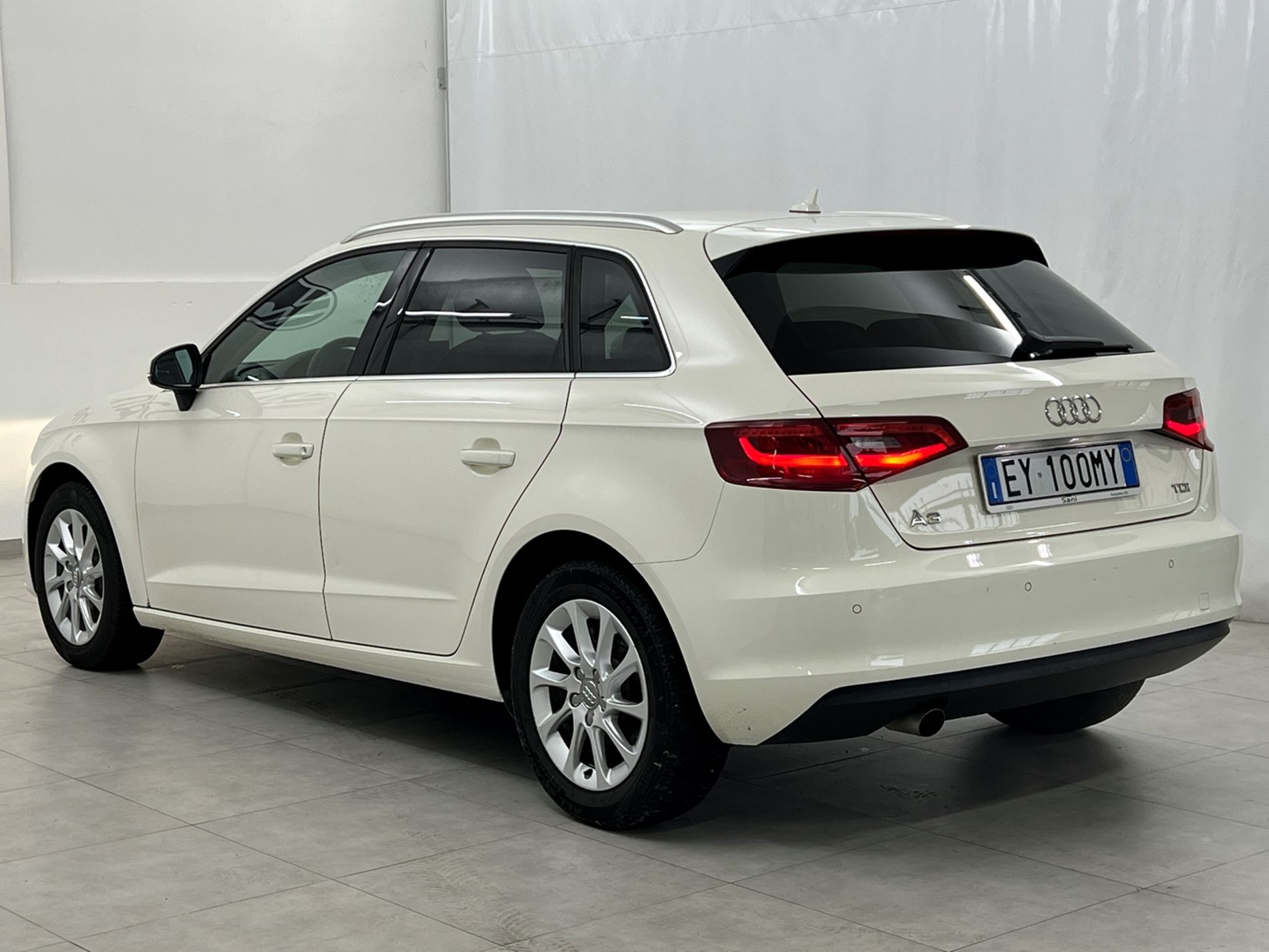 A3 Sportback 1.6 tdi Business 110cv s-tronic E6 - Autosani