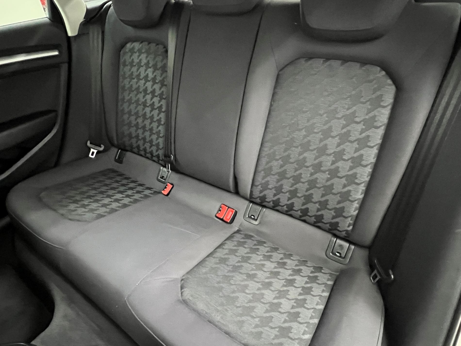 A3 Sportback 1.6 tdi Business 110cv s-tronic E6 - Autosani