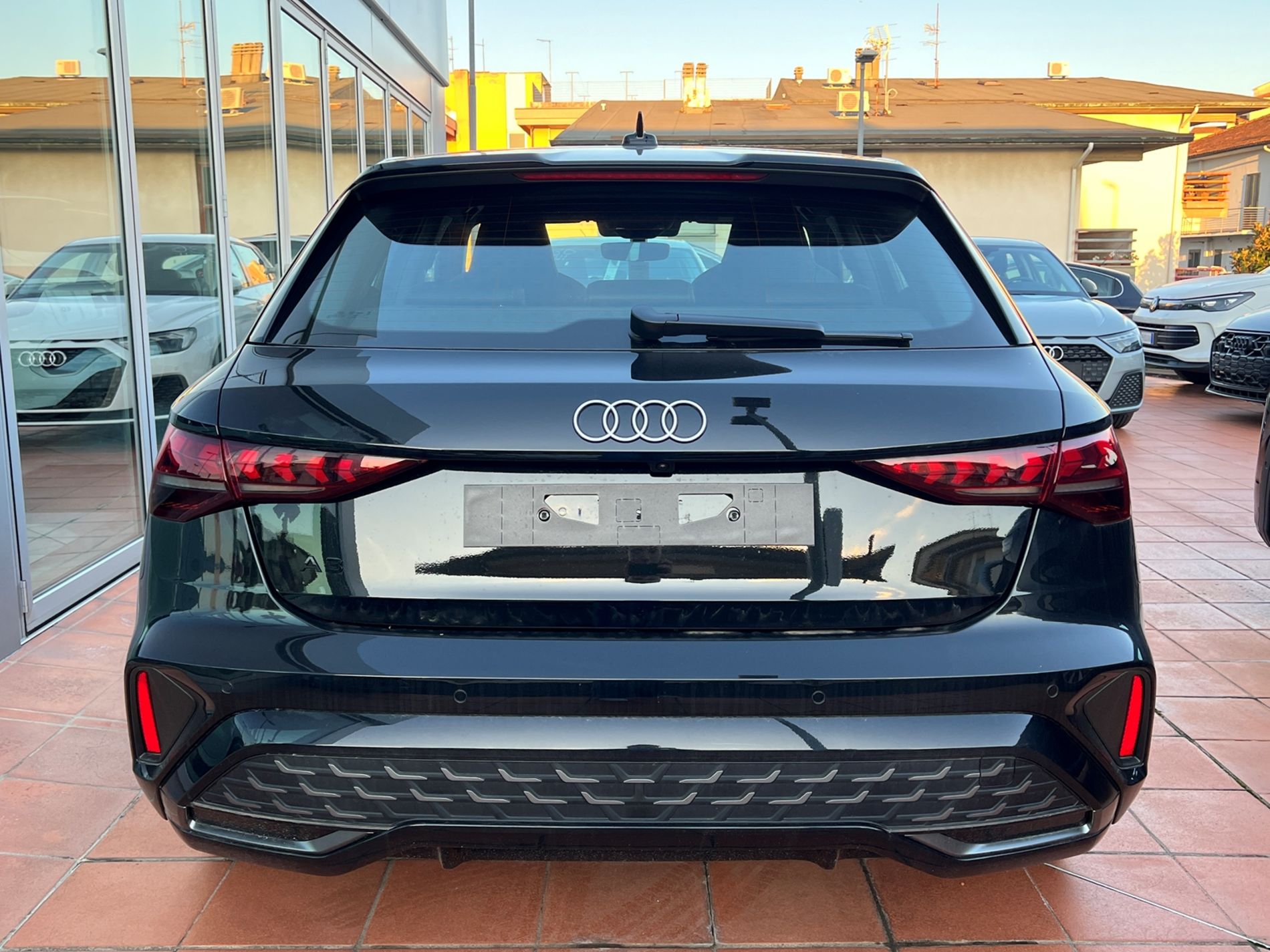 A3 Sportback 2.0 tdi S line edition 150cv s-tronic - Autosani