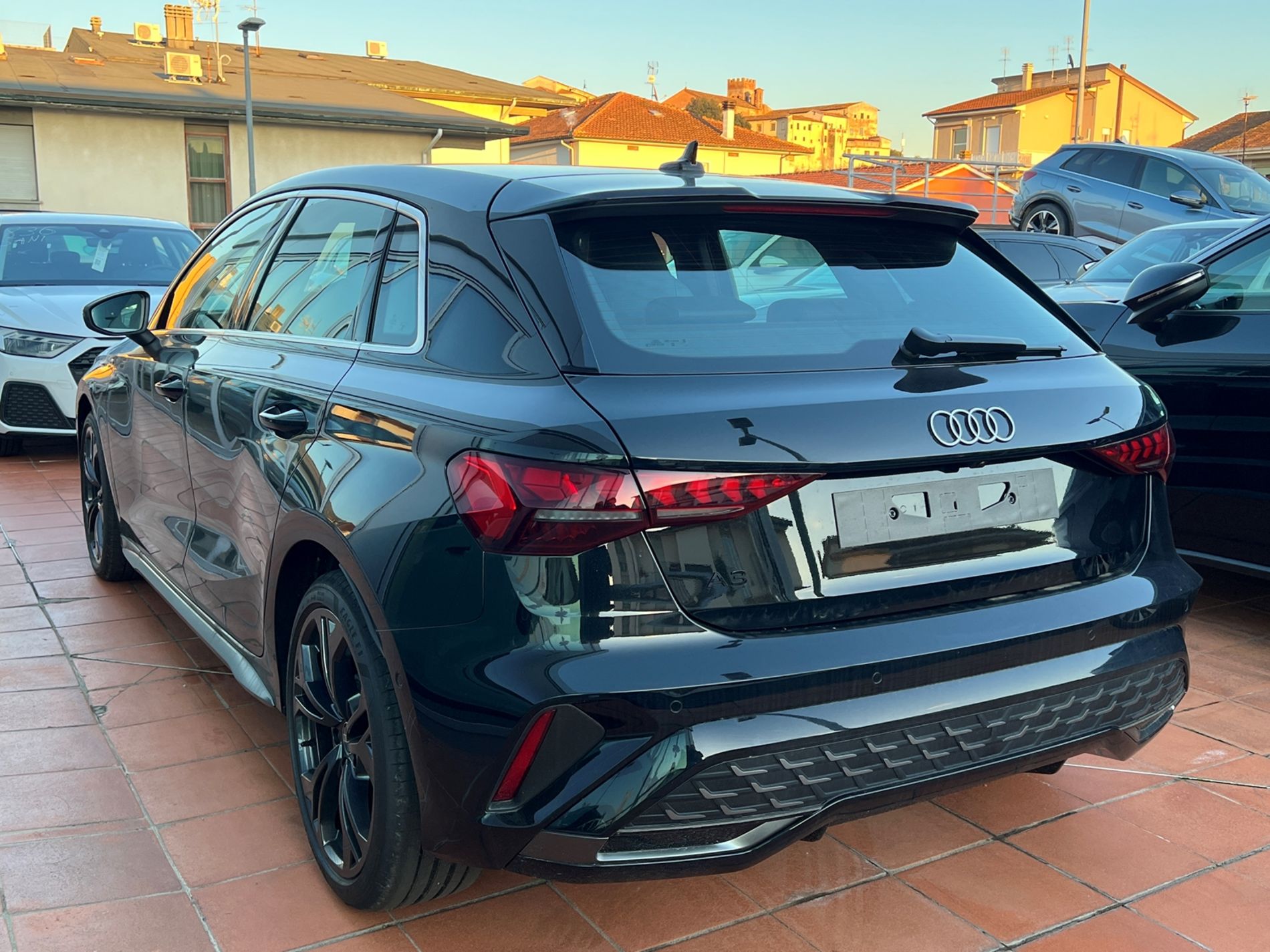 A3 Sportback 2.0 tdi S line edition 150cv s-tronic - Autosani