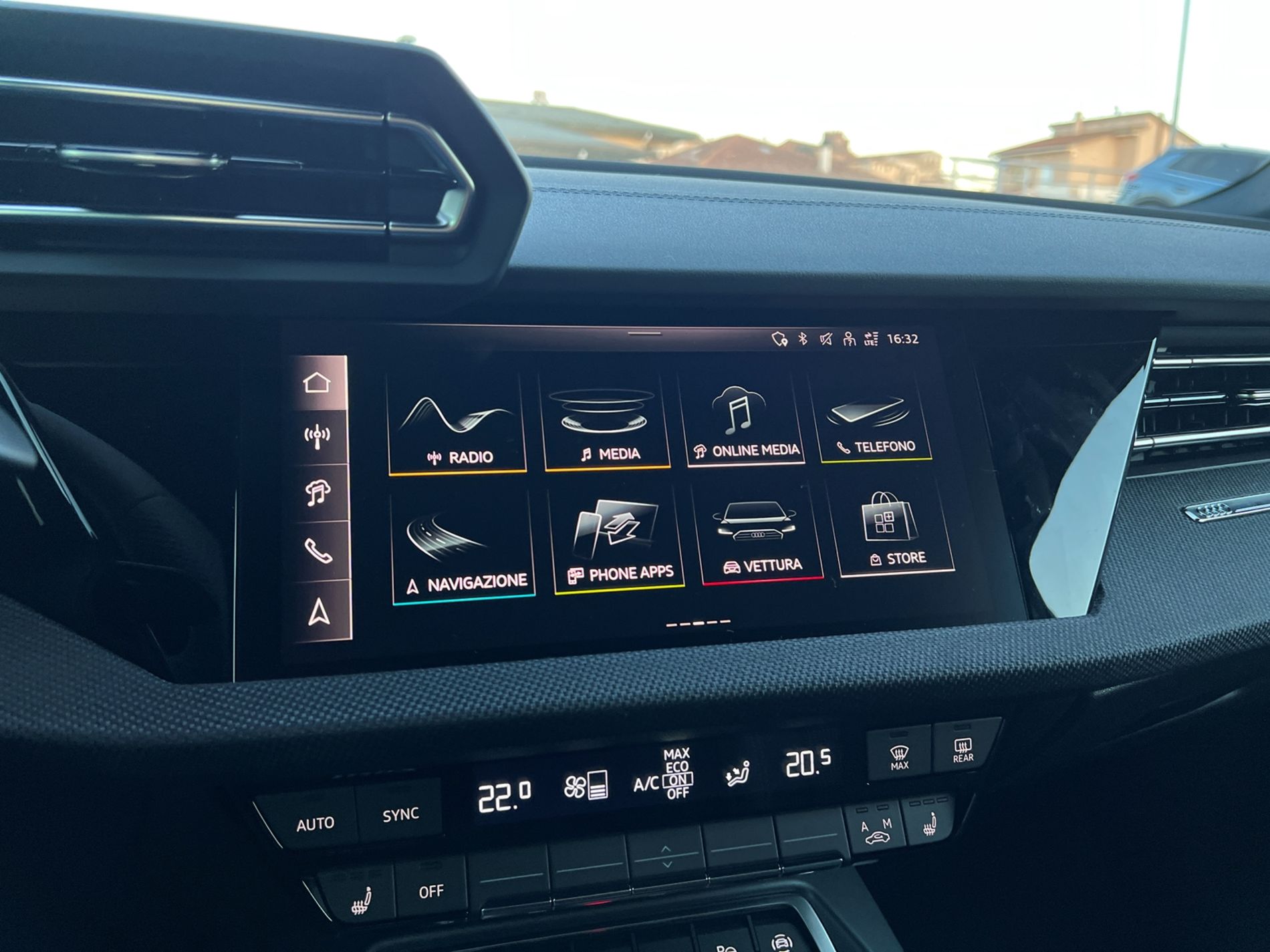 A3 Sportback 2.0 tdi S line edition 150cv s-tronic - Autosani