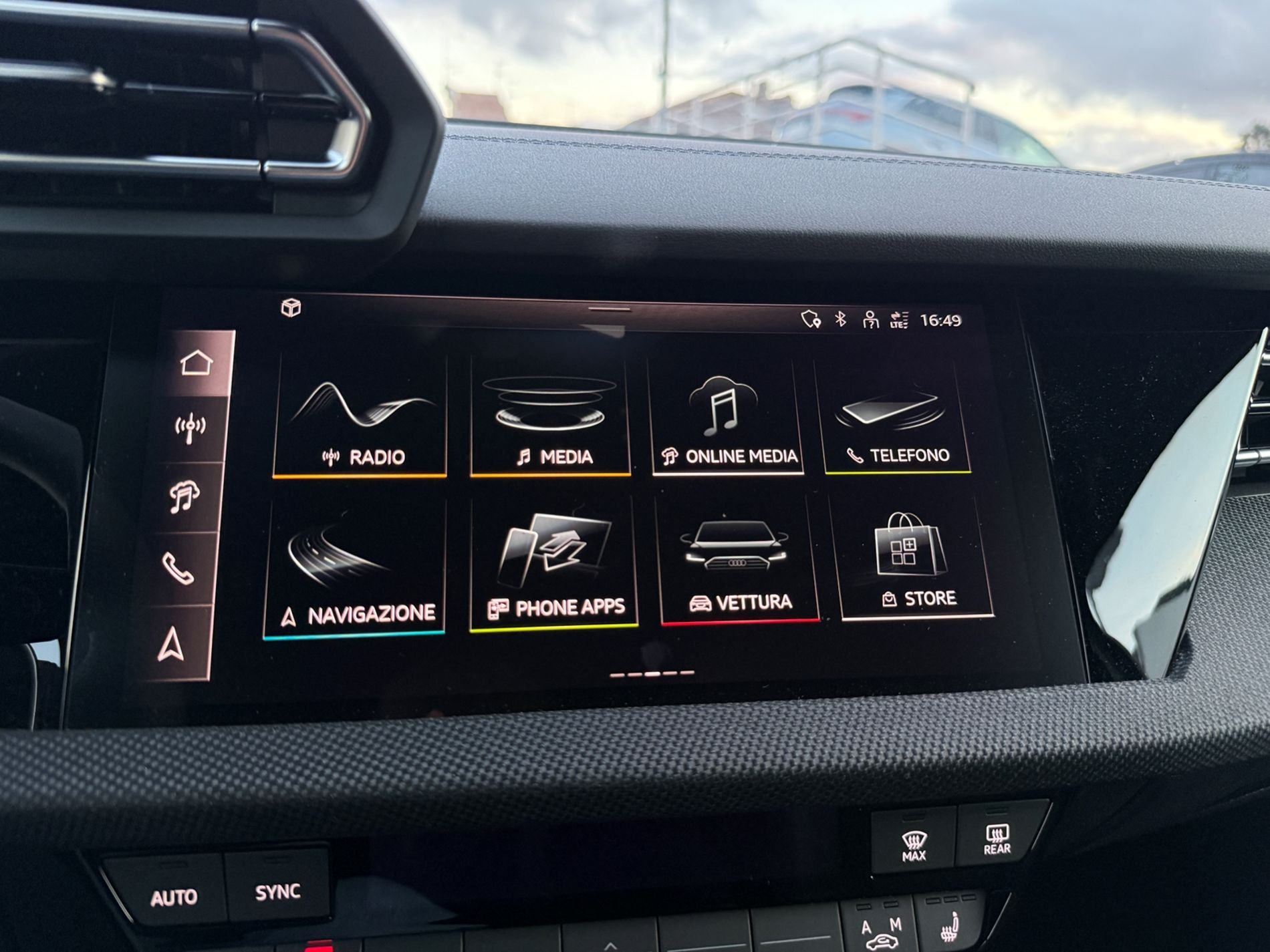 A3 Sportback 2.0 tdi S line edition 150cv s-tronic - Autosani