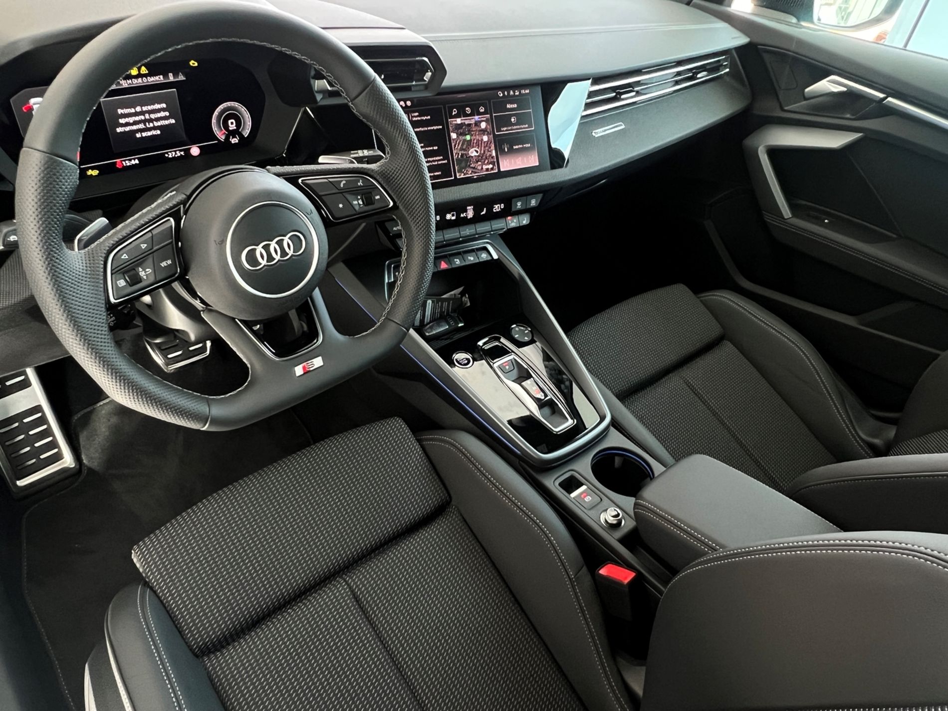 A3 Sportback 2.0 tdi S line edition 150cv s-tronic - Autosani