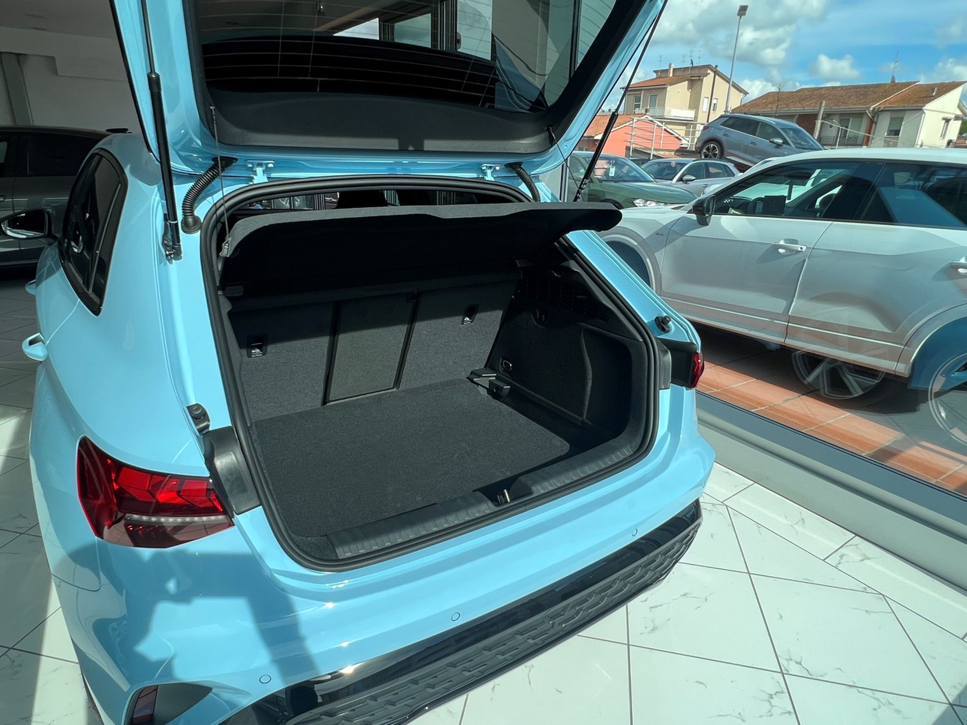 A3 Sportback 2.0 tdi S line edition 150cv s-tronic - Autosani