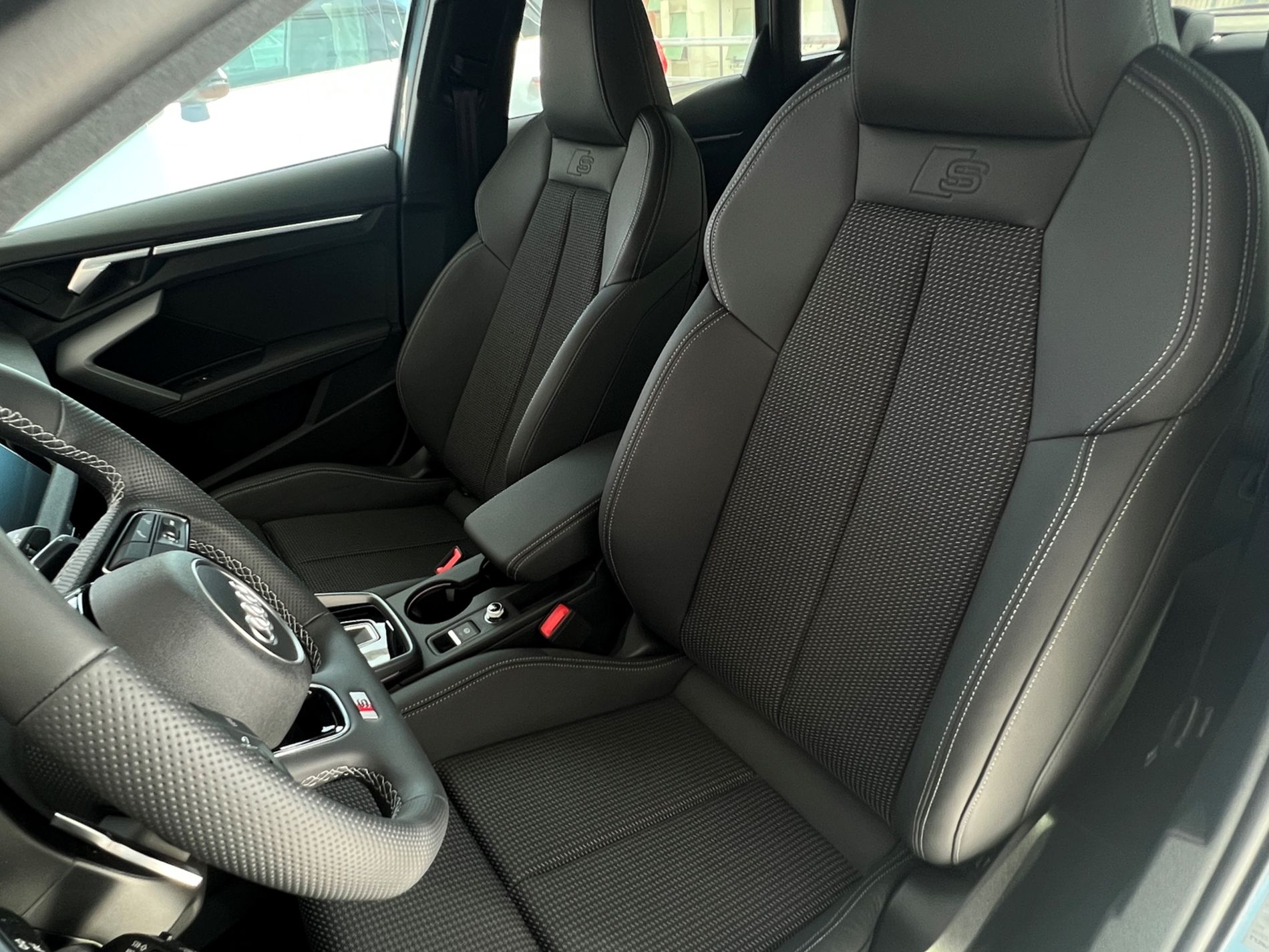 A3 Sportback 2.0 tdi S line edition 150cv s-tronic - Autosani