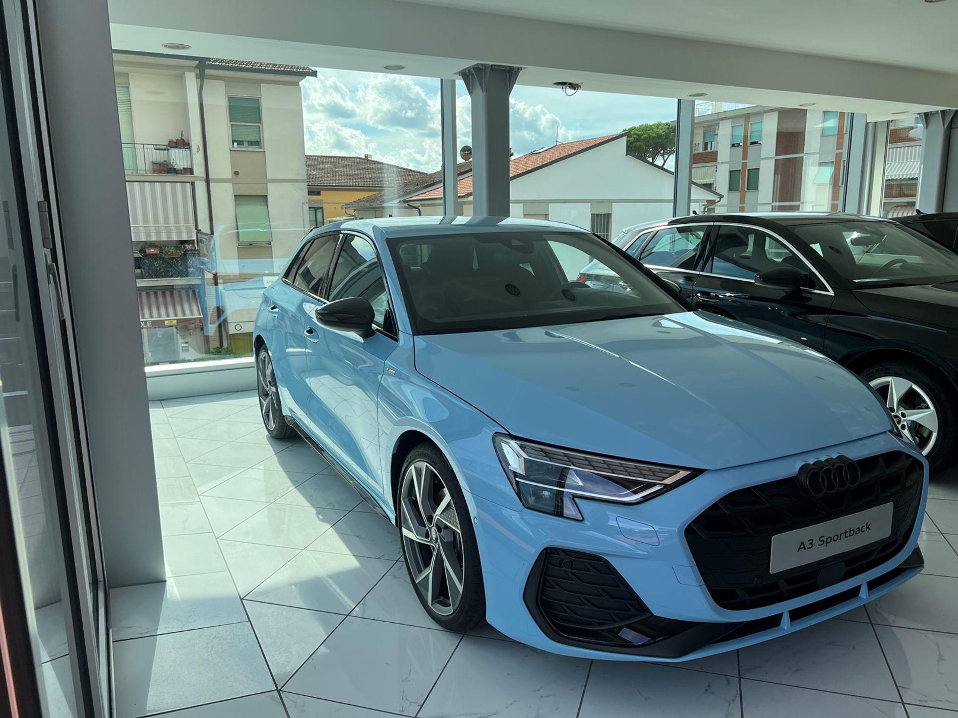 A3 Sportback 2.0 tdi S line edition 150cv s-tronic - Autosani