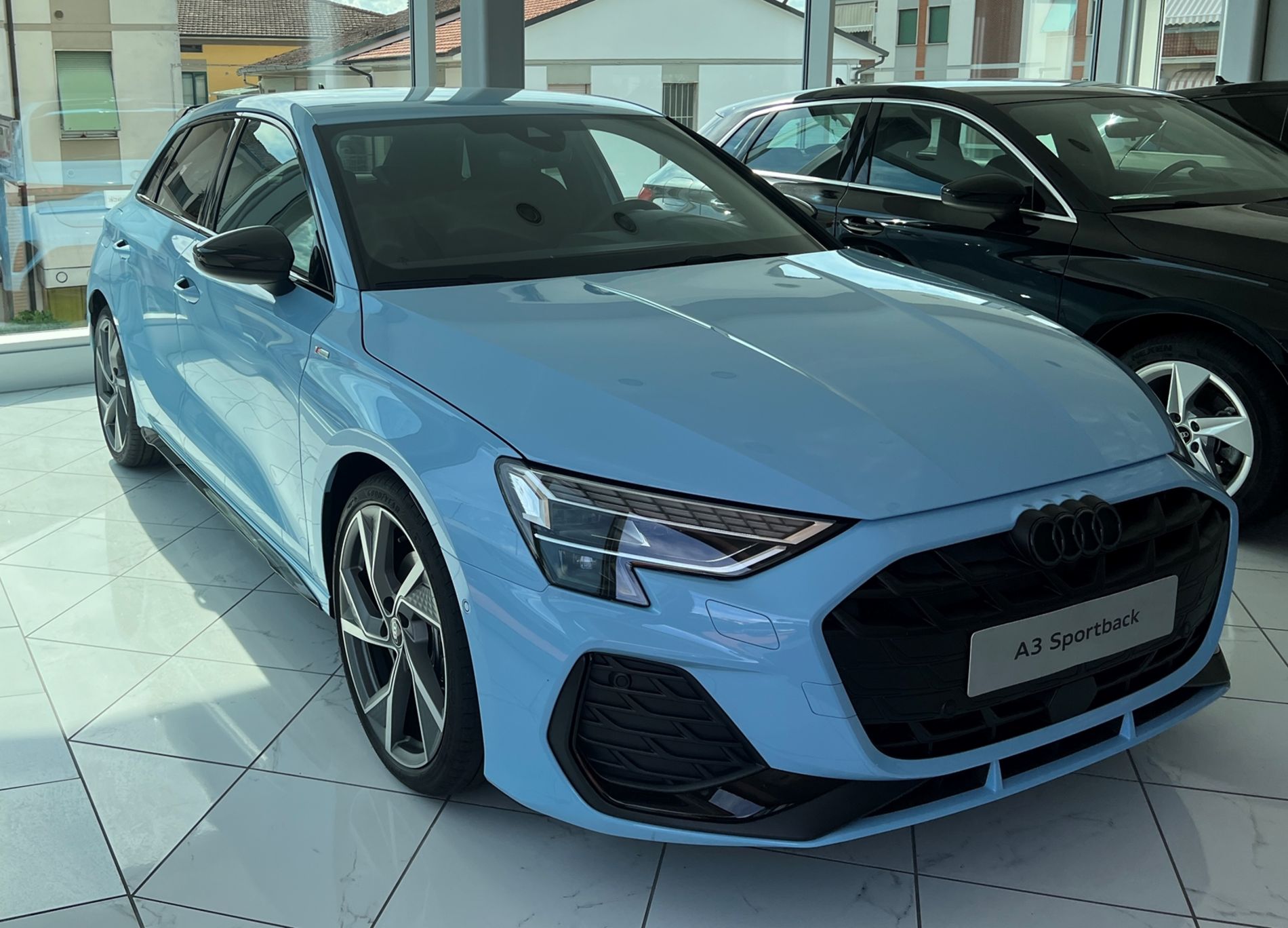 A3 Sportback 2.0 tdi S line edition 150cv s-tronic - Autosani
