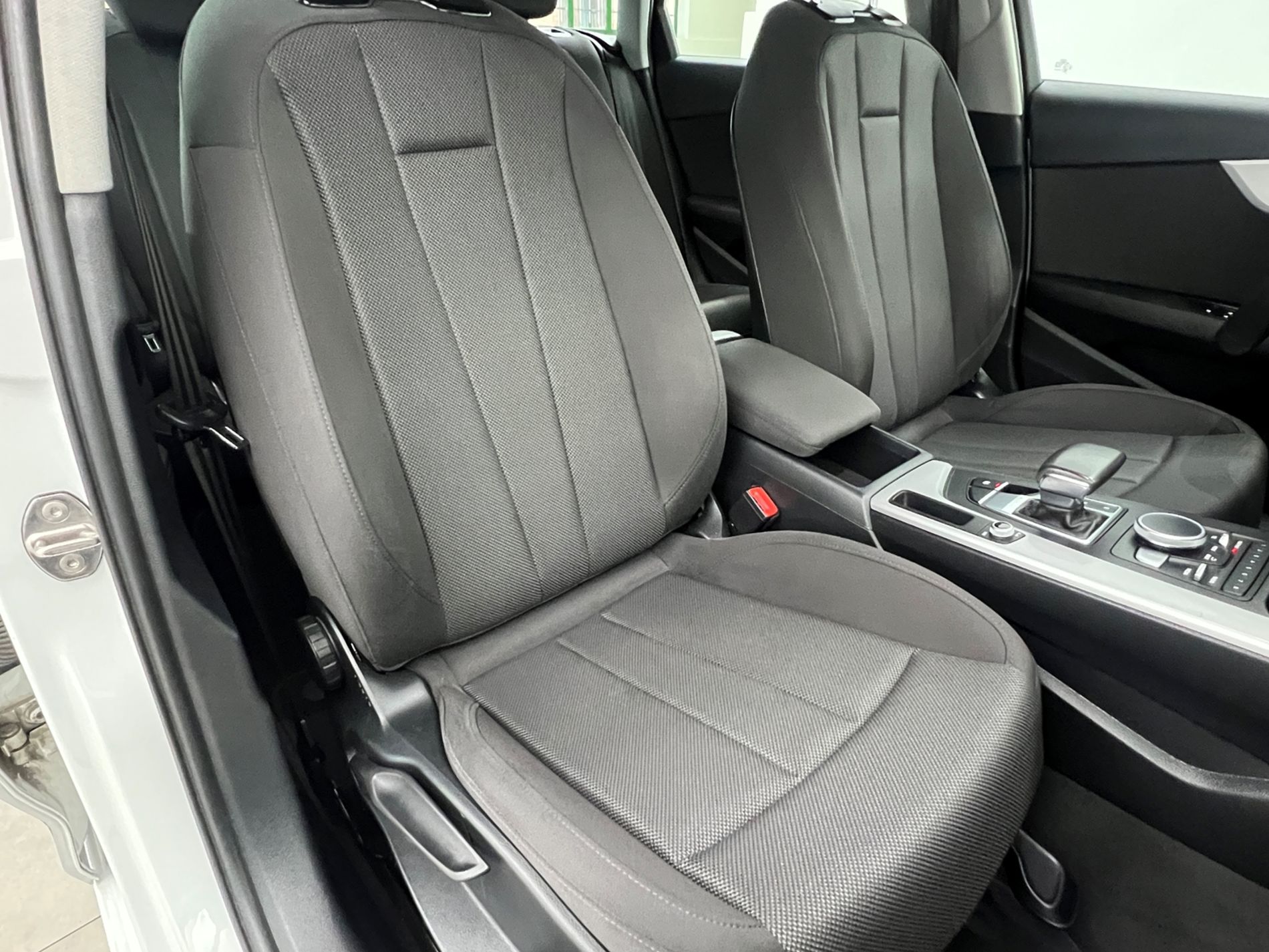 A4 Avant 35 2.0 tdi Business 150cv s-tronic my16 - Autosani