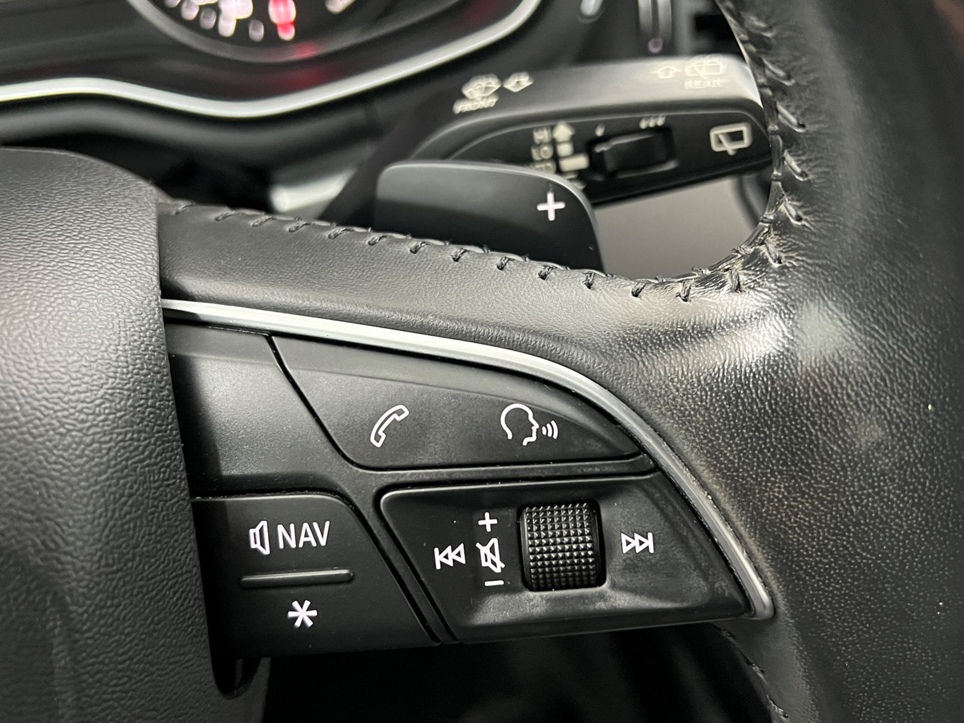 A4 Avant 35 2.0 tdi Business 150cv s-tronic my16 - Autosani