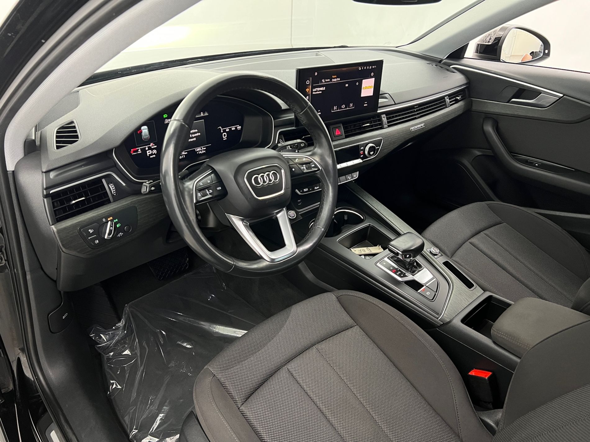 A4 Allroad 40 2.0 tdi mhev Business Evolution quattro 204cv s-tronic - Autosani
