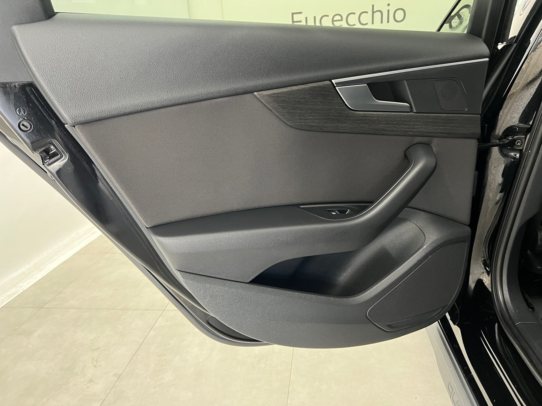 A4 Allroad 40 2.0 tdi mhev Business Evolution quattro 204cv s-tronic - Autosani