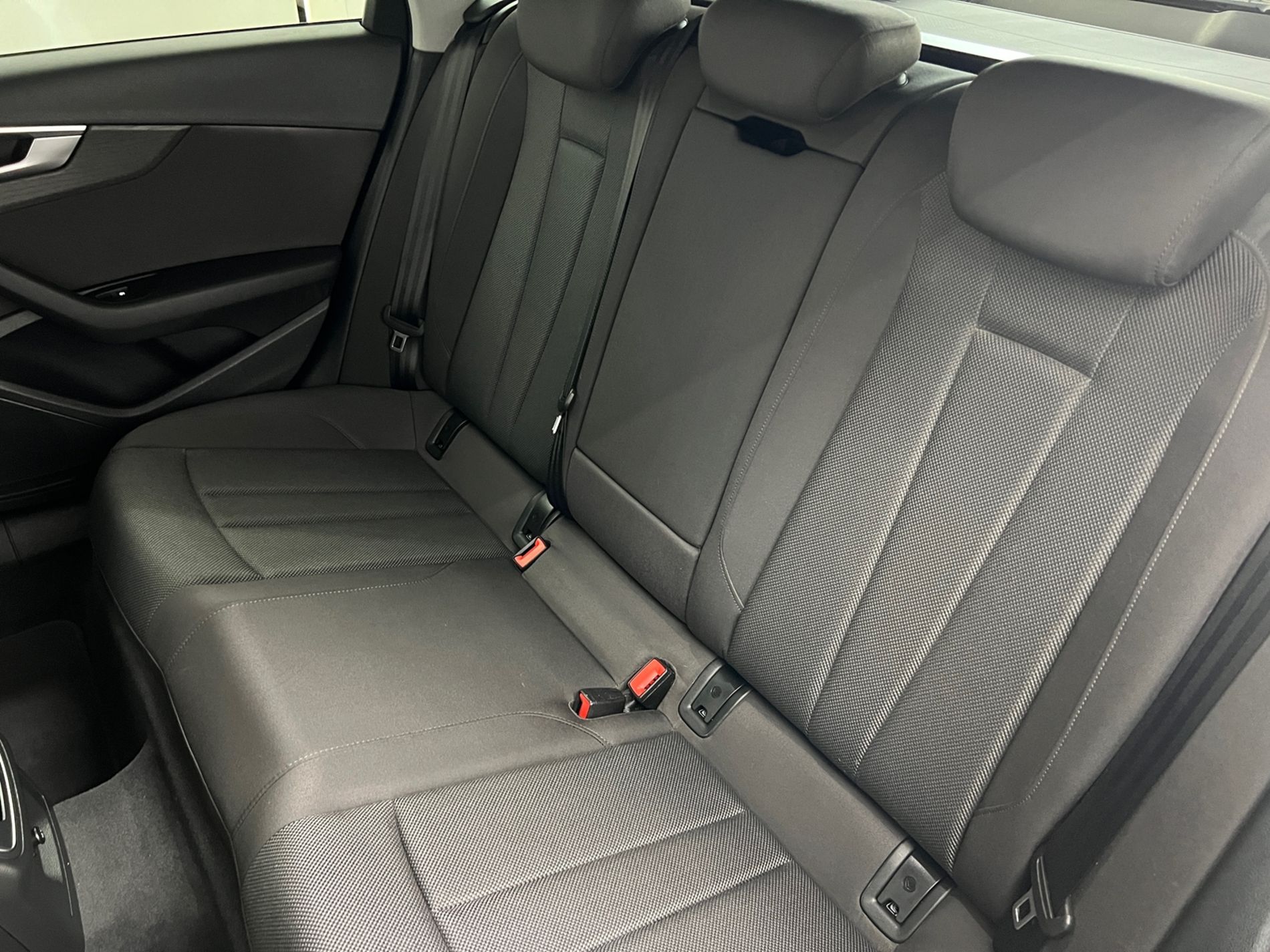 A4 Allroad 40 2.0 tdi mhev Business Evolution quattro 204cv s-tronic - Autosani