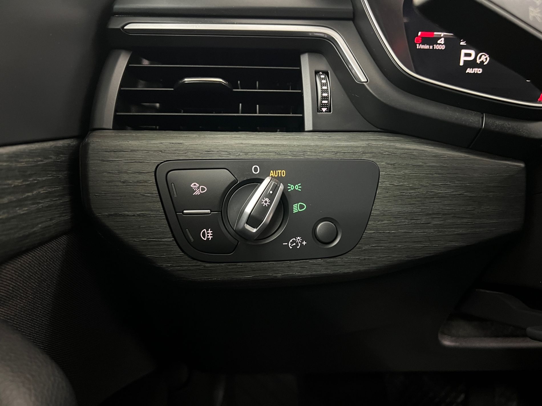 A4 Allroad 40 2.0 tdi mhev Business Evolution quattro 204cv s-tronic - Autosani