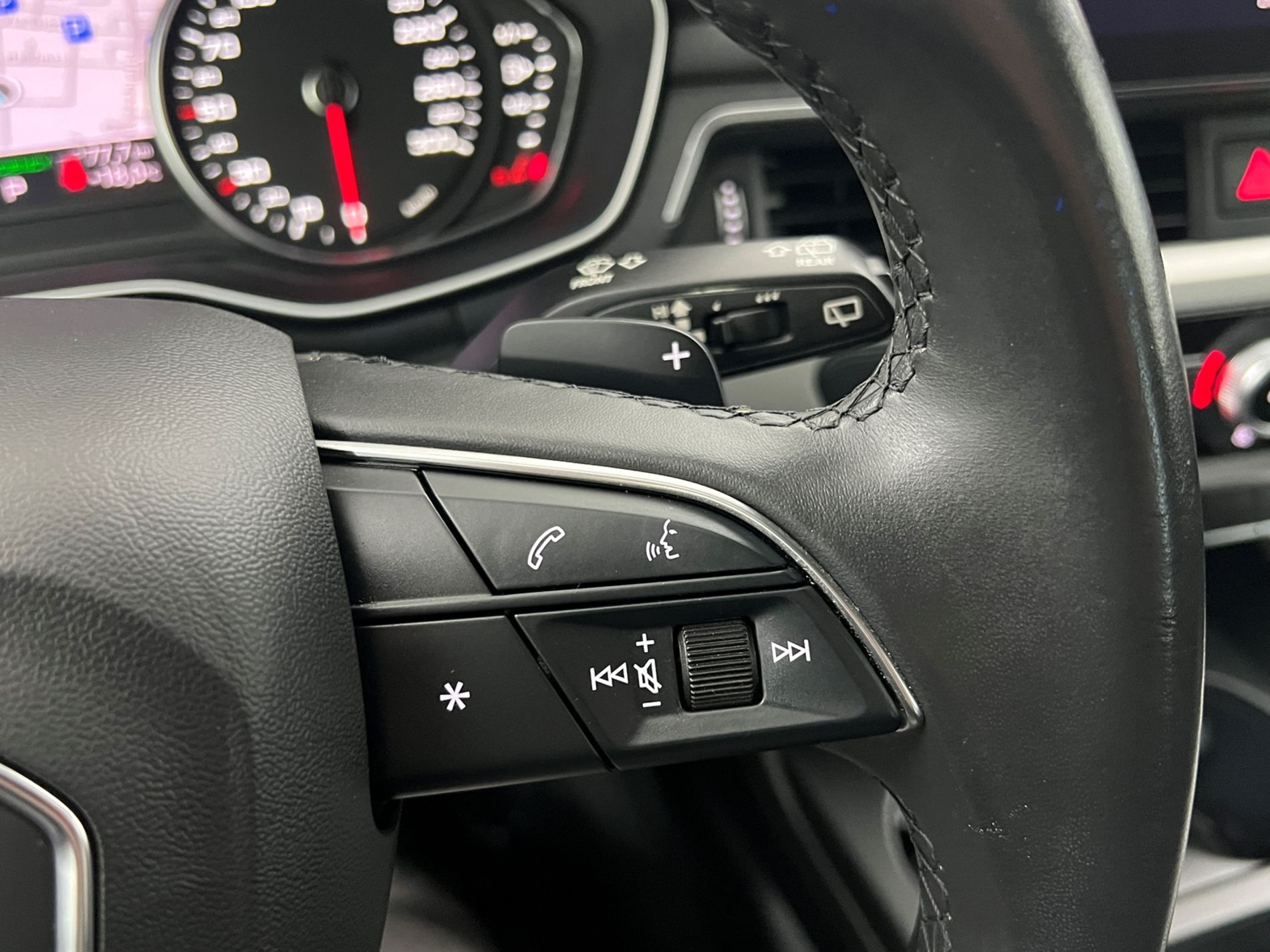 A4 Avant 40 2.0 tdi mhev Business 204cv s-tronic - Autosani