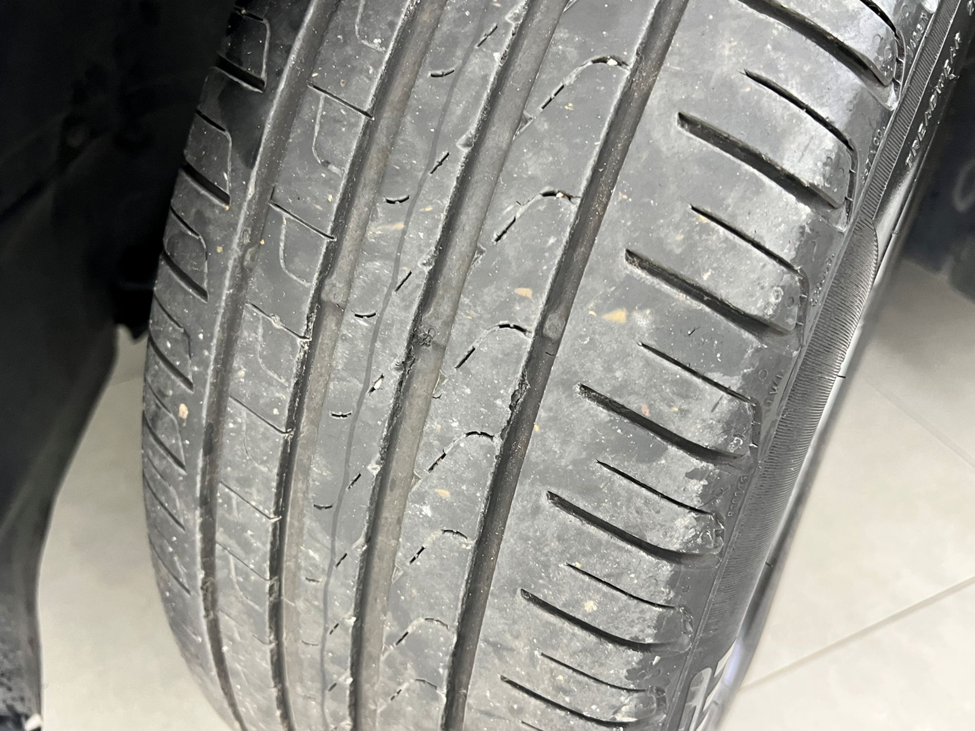 A4 Avant 40 2.0 tdi mhev Business 204cv s-tronic - Autosani