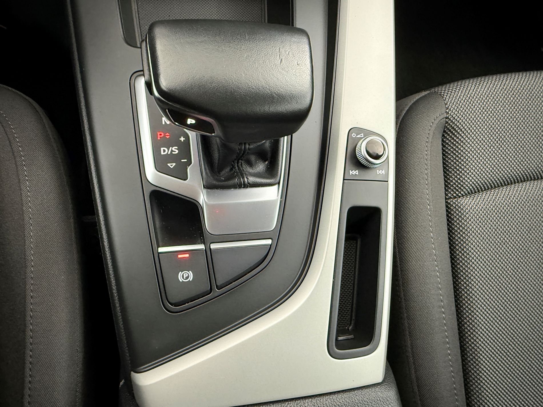 A4 Avant 40 2.0 tdi mhev Business quattro 204cv s-tronic - Autosani