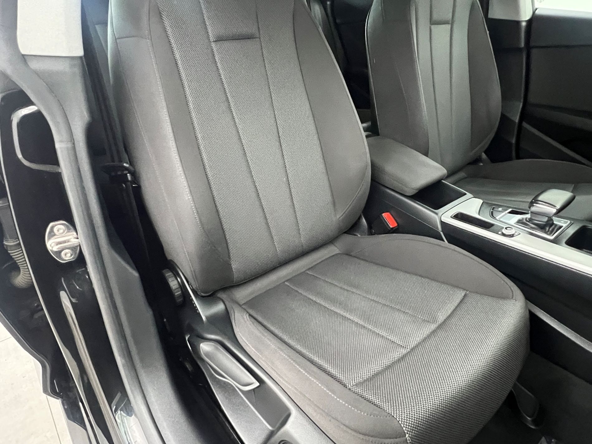 A5 Sportback 40 2.0 tdi Business 190cv s-tronic - Autosani