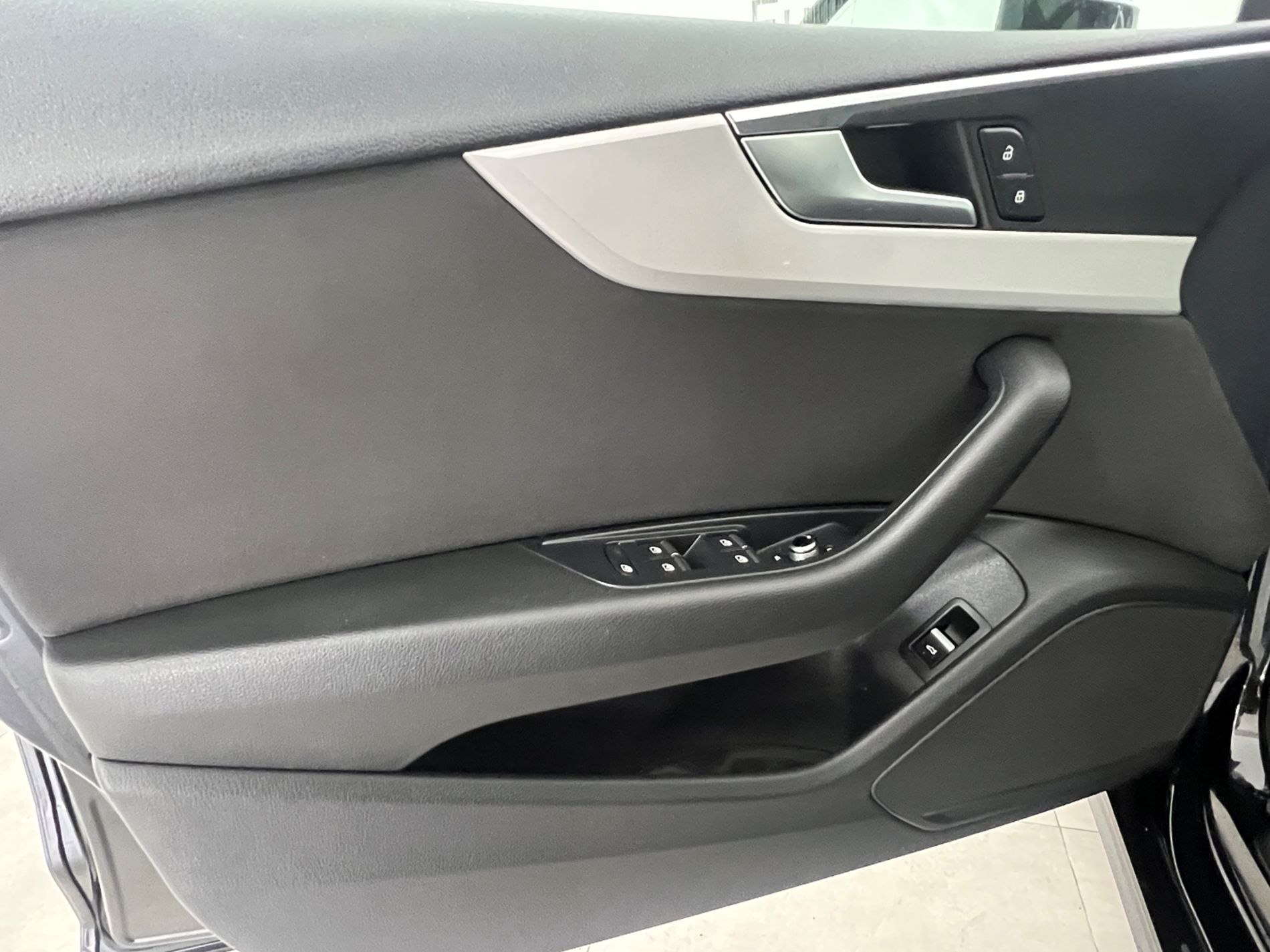 A5 Sportback 40 2.0 tdi Business 190cv s-tronic - Autosani