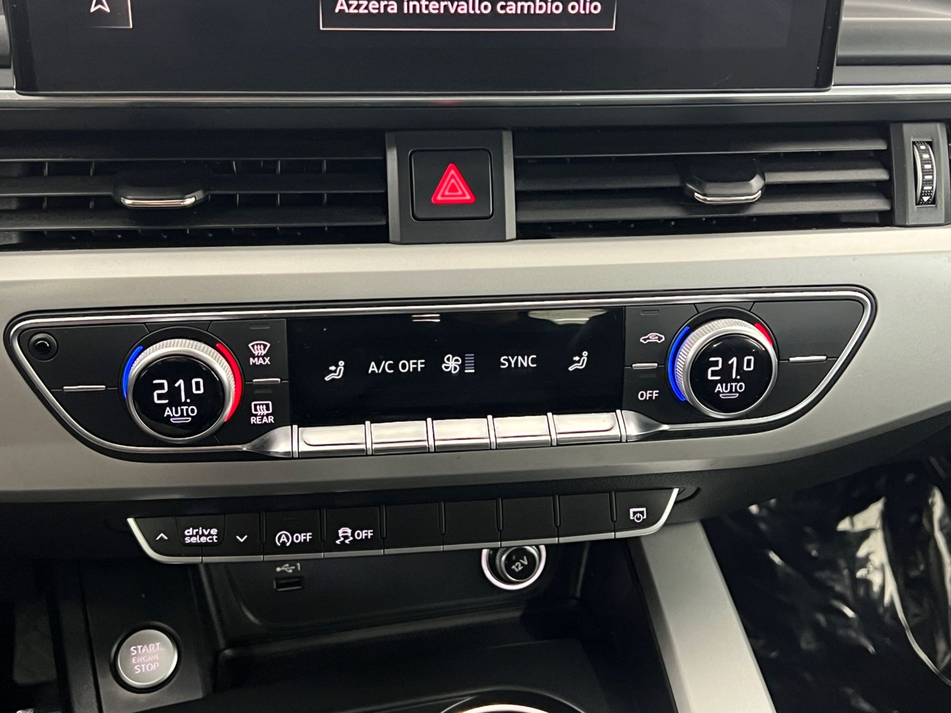 A5 Sportback 40 2.0 tdi Business 190cv s-tronic - Autosani