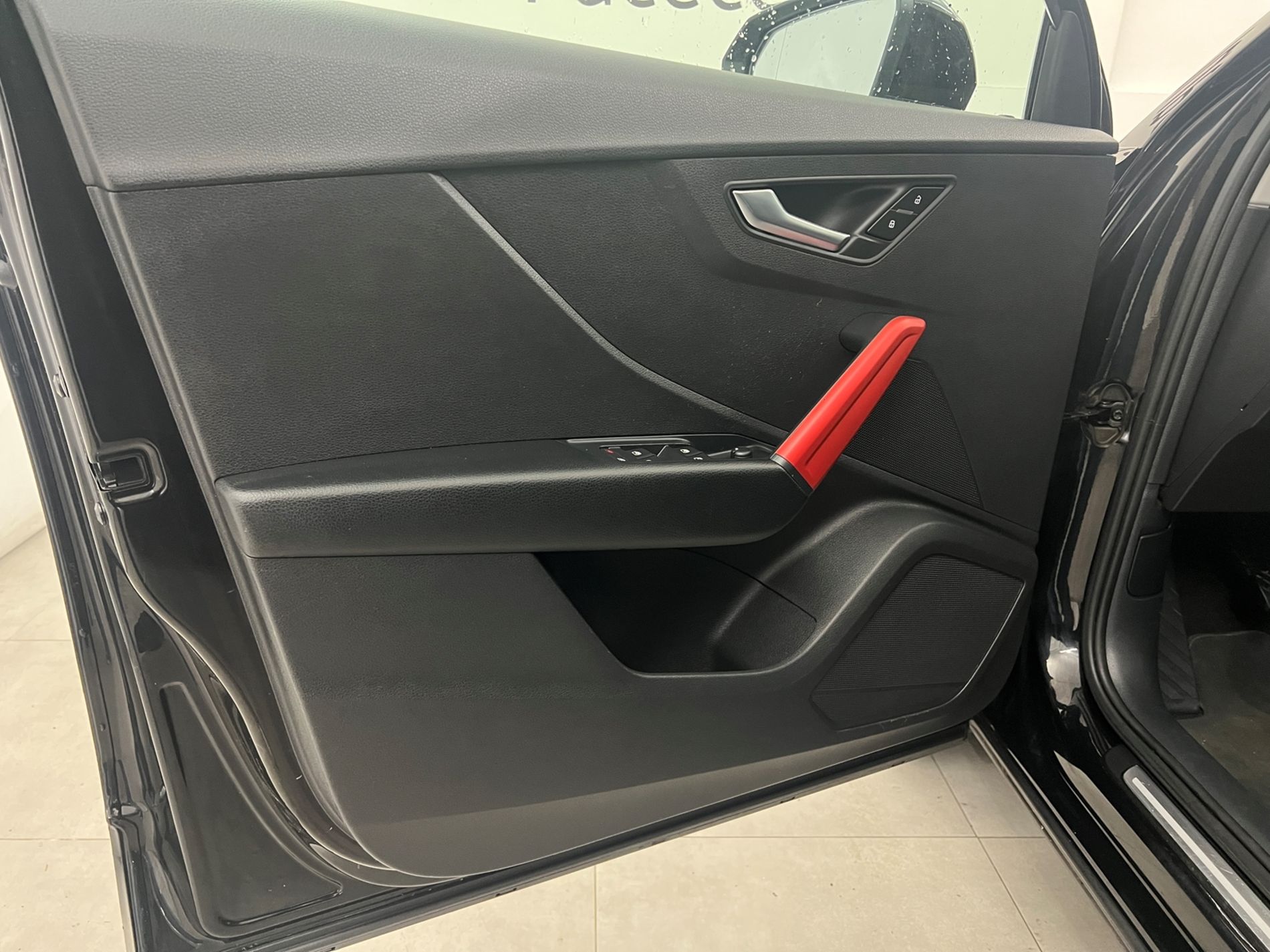 Q2 1.6 tdi Sport - Autosani