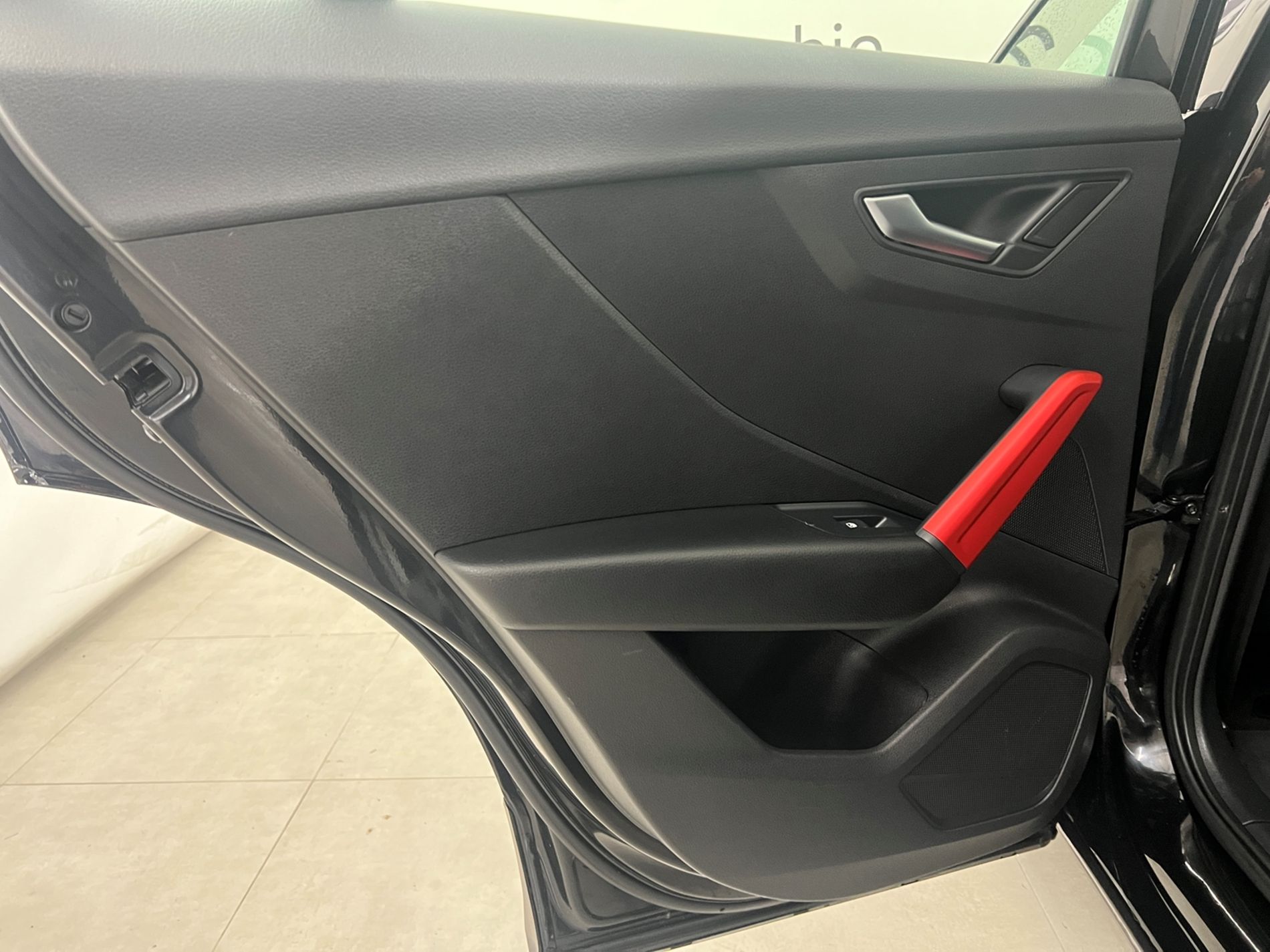 Q2 1.6 tdi Sport - Autosani