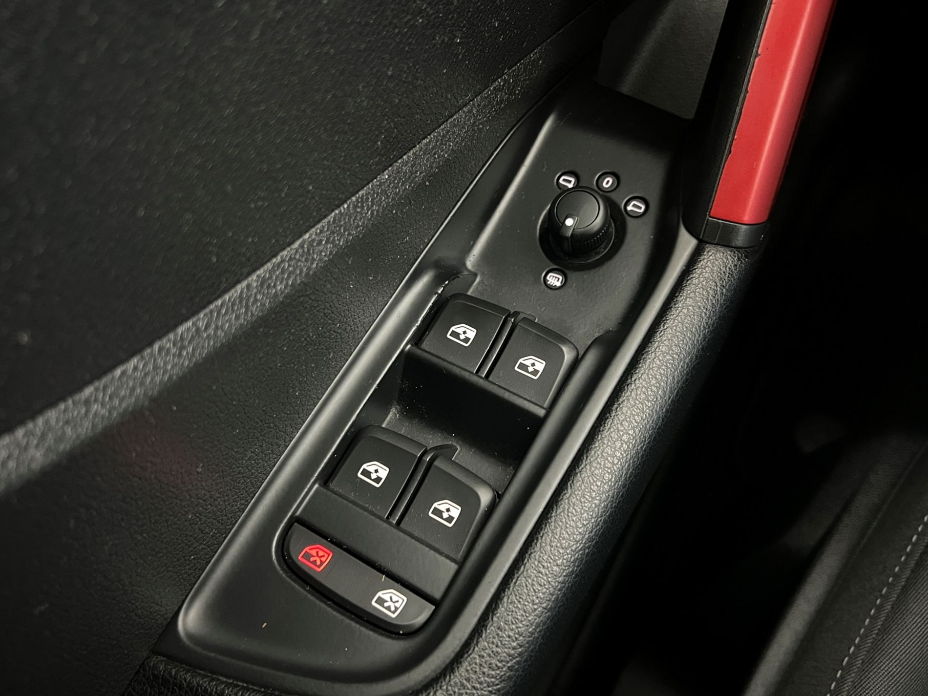 Q2 1.6 tdi Sport - Autosani