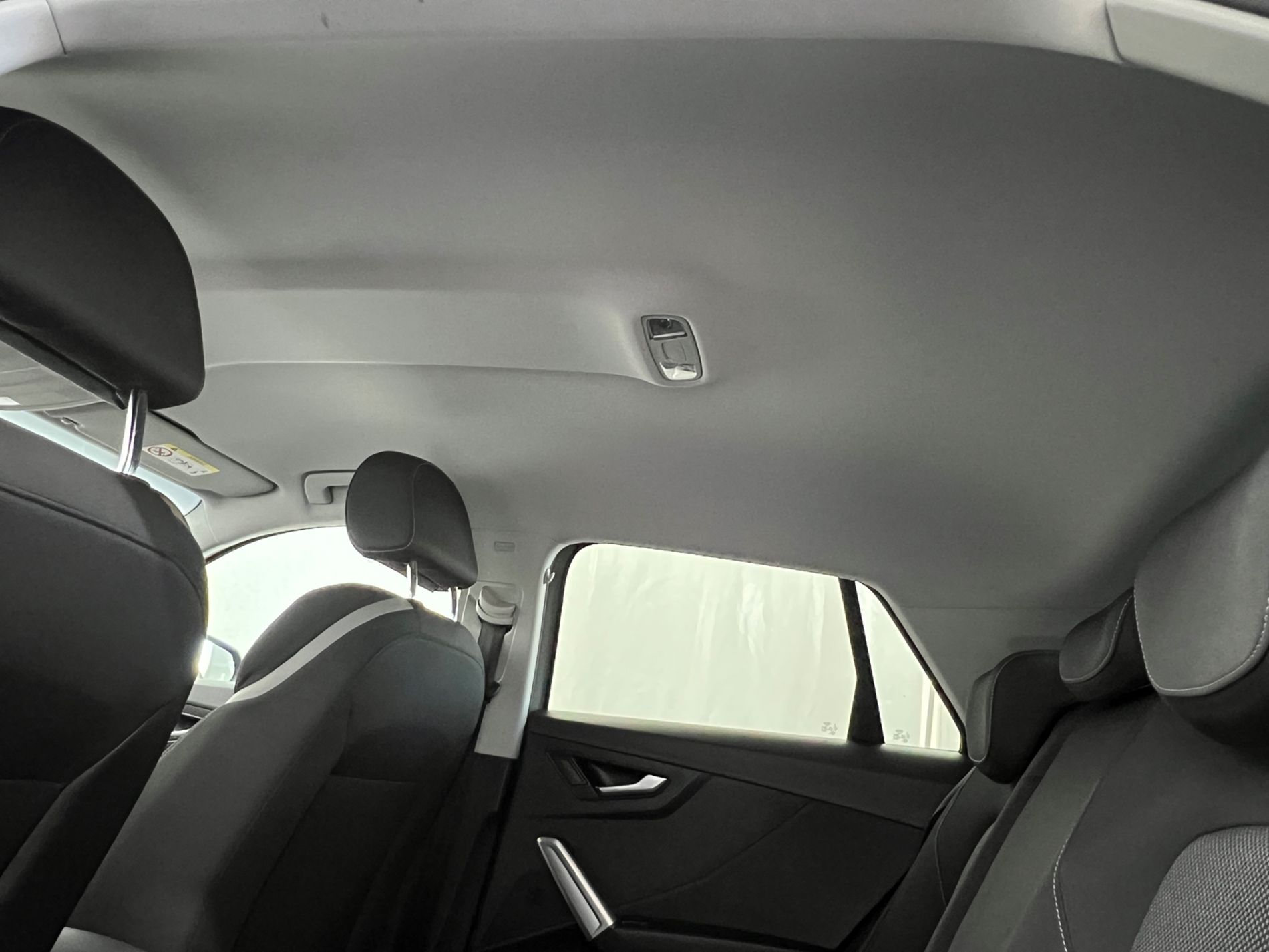 Q2 30 1.6 tdi Identity Black s-tronic - Autosani