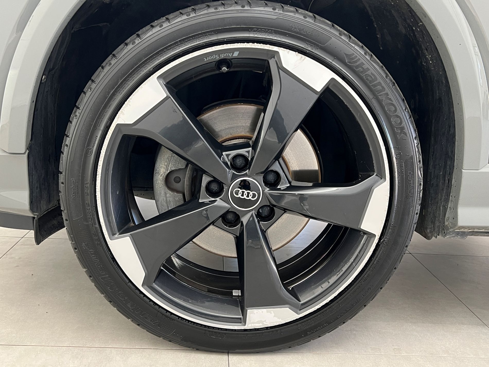 Q2 30 1.6 tdi Identity Black s-tronic - Autosani