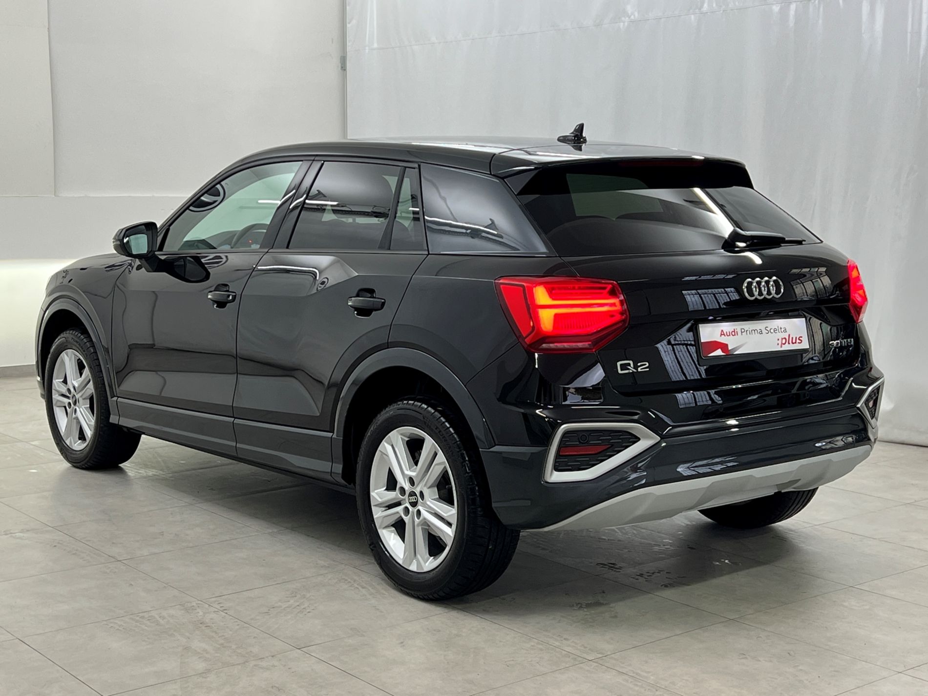 Q2 30 1.0 tfsi Business Advanced 116cv - Autosani