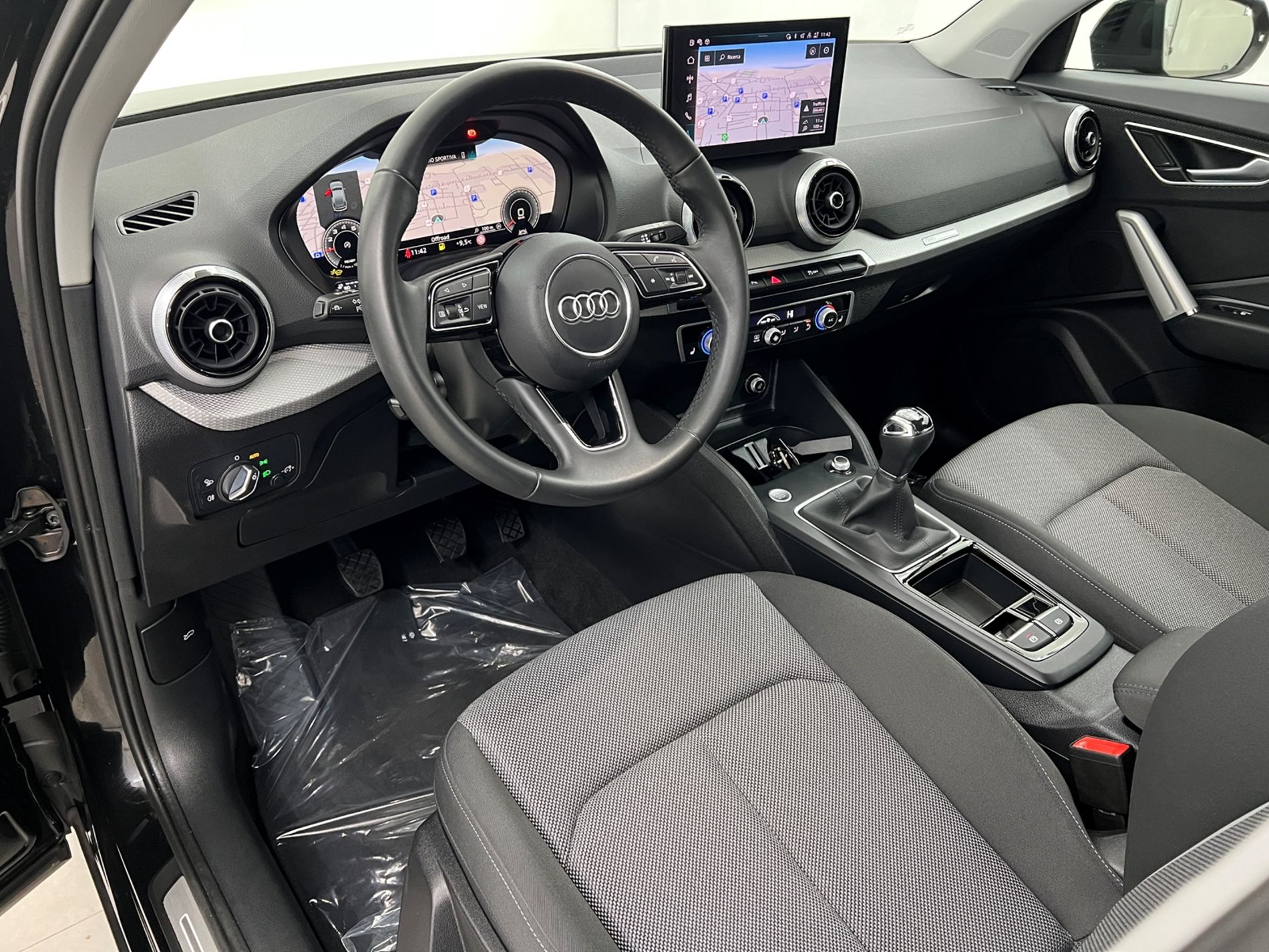 Q2 30 1.0 tfsi Business Advanced 116cv - Autosani