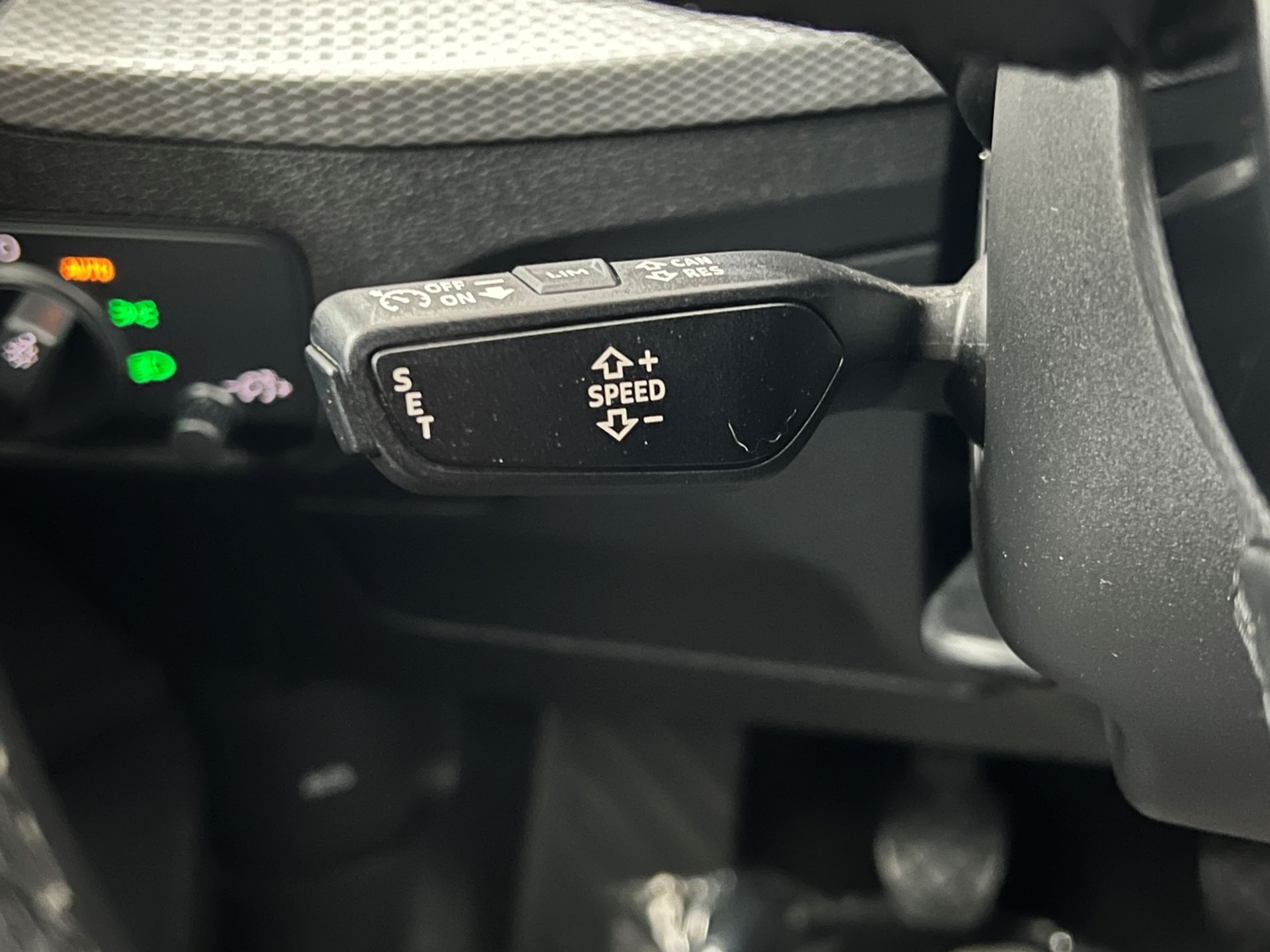 Q2 30 2.0 tdi Admired - Autosani