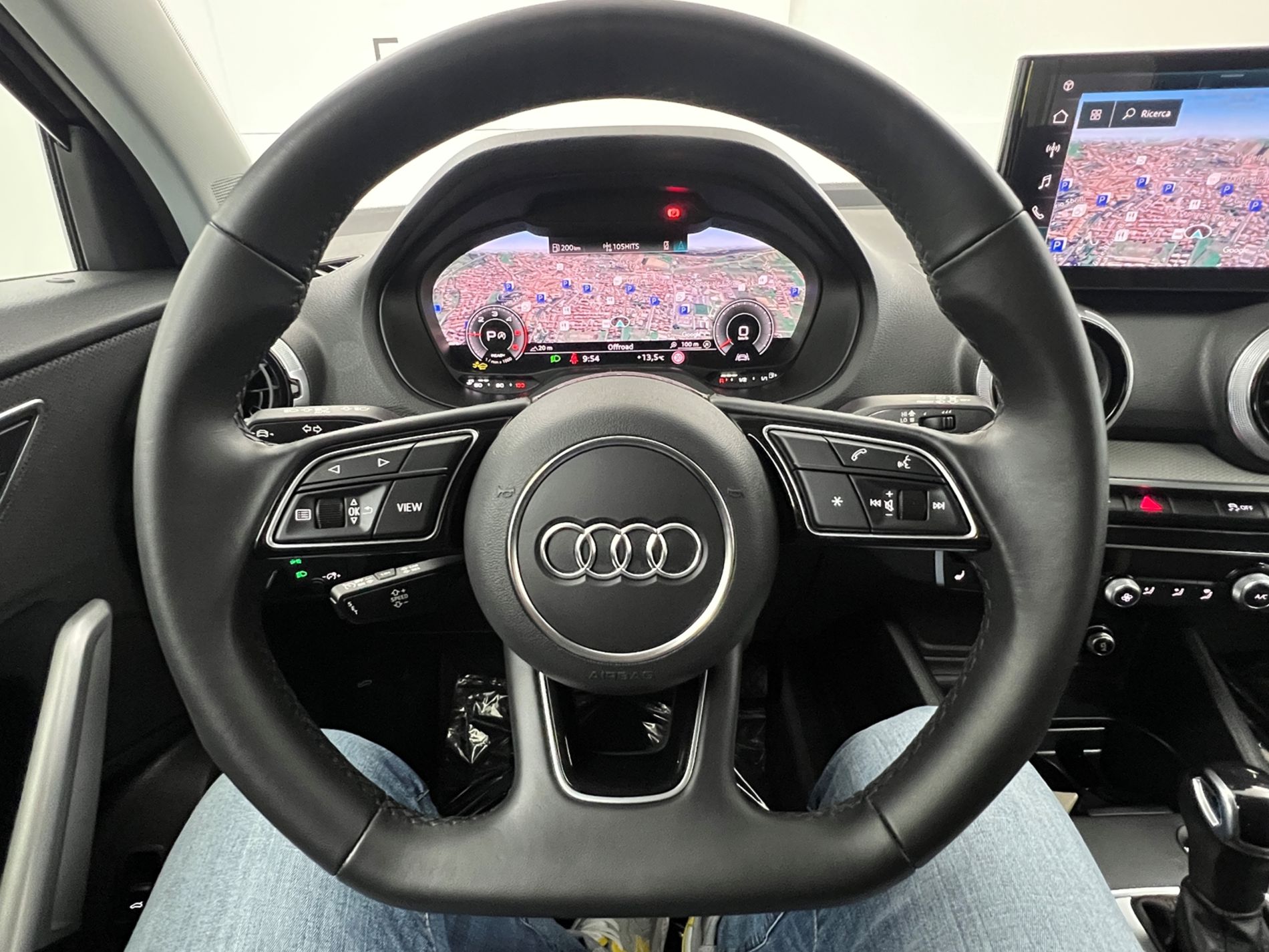 Q2 35 2.0 tdi Business Advanced s-tronic - Autosani