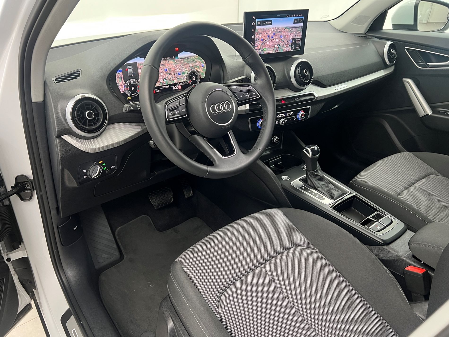 Q2 35 2.0 tdi S line edition s-tronic - Autosani
