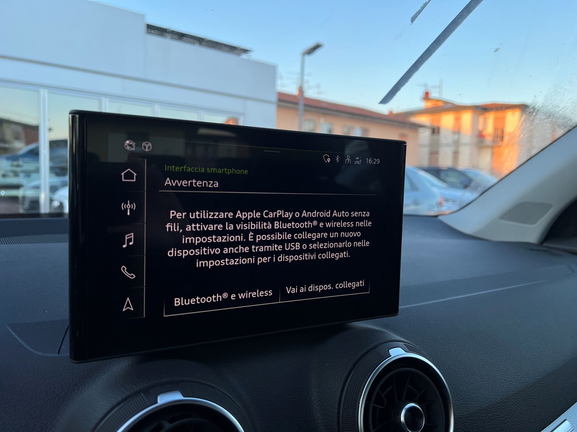 Q2 35 2.0 tdi S line edition s-tronic - Autosani