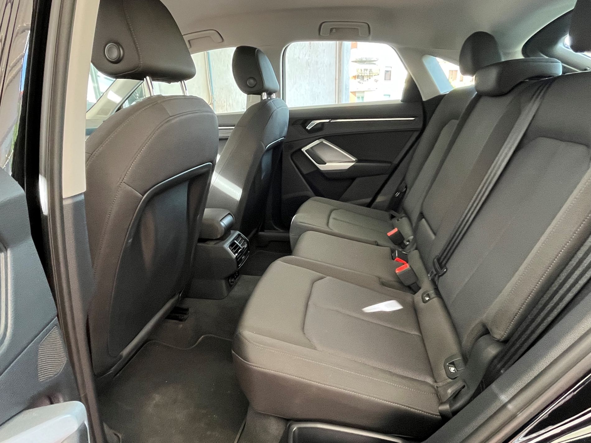 Q3 Sportback 35 2.0 tdi Business Plus quattro s-tronic - Autosani