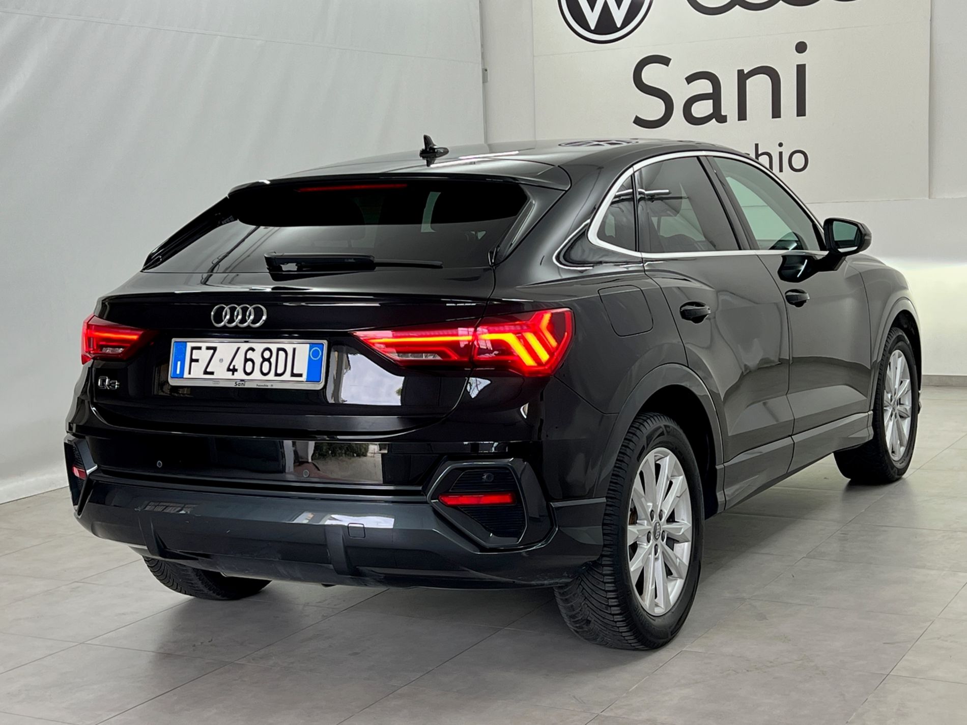Q3 Sportback 35 2.0 tdi Business Plus s-tronic - Autosani