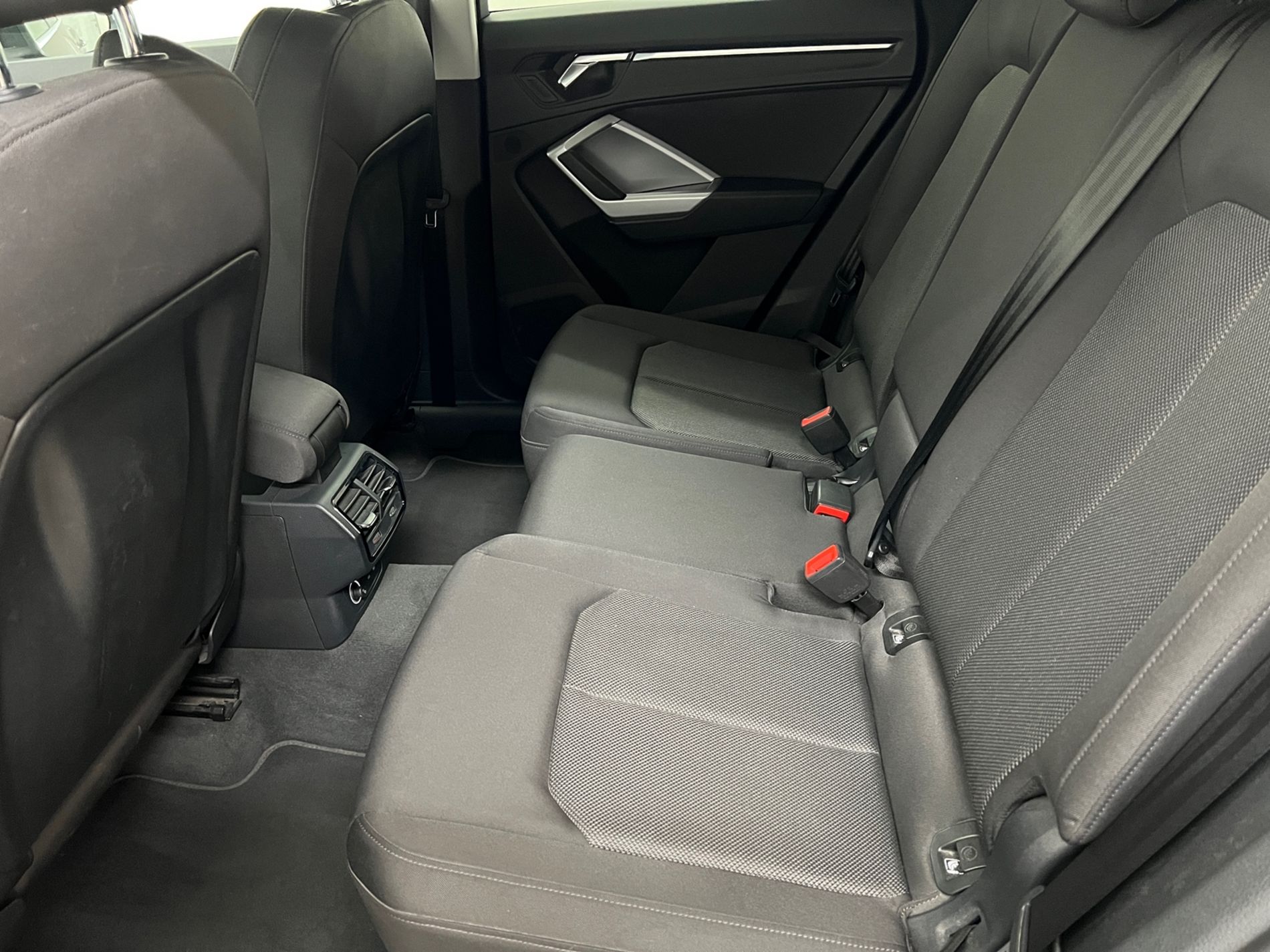 Q3 Sportback 35 2.0 tdi Business Plus s-tronic - Autosani