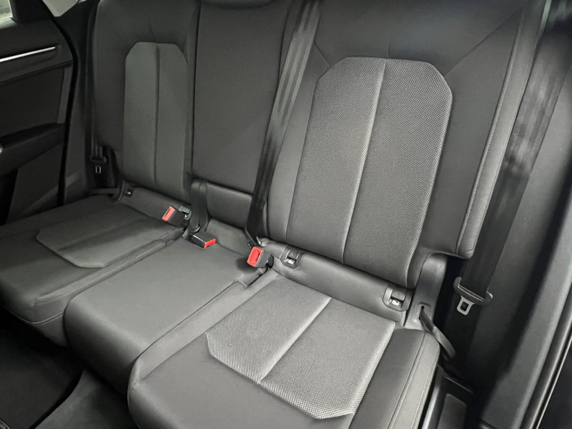 Q3 Sportback 35 2.0 tdi Business Plus s-tronic - Autosani