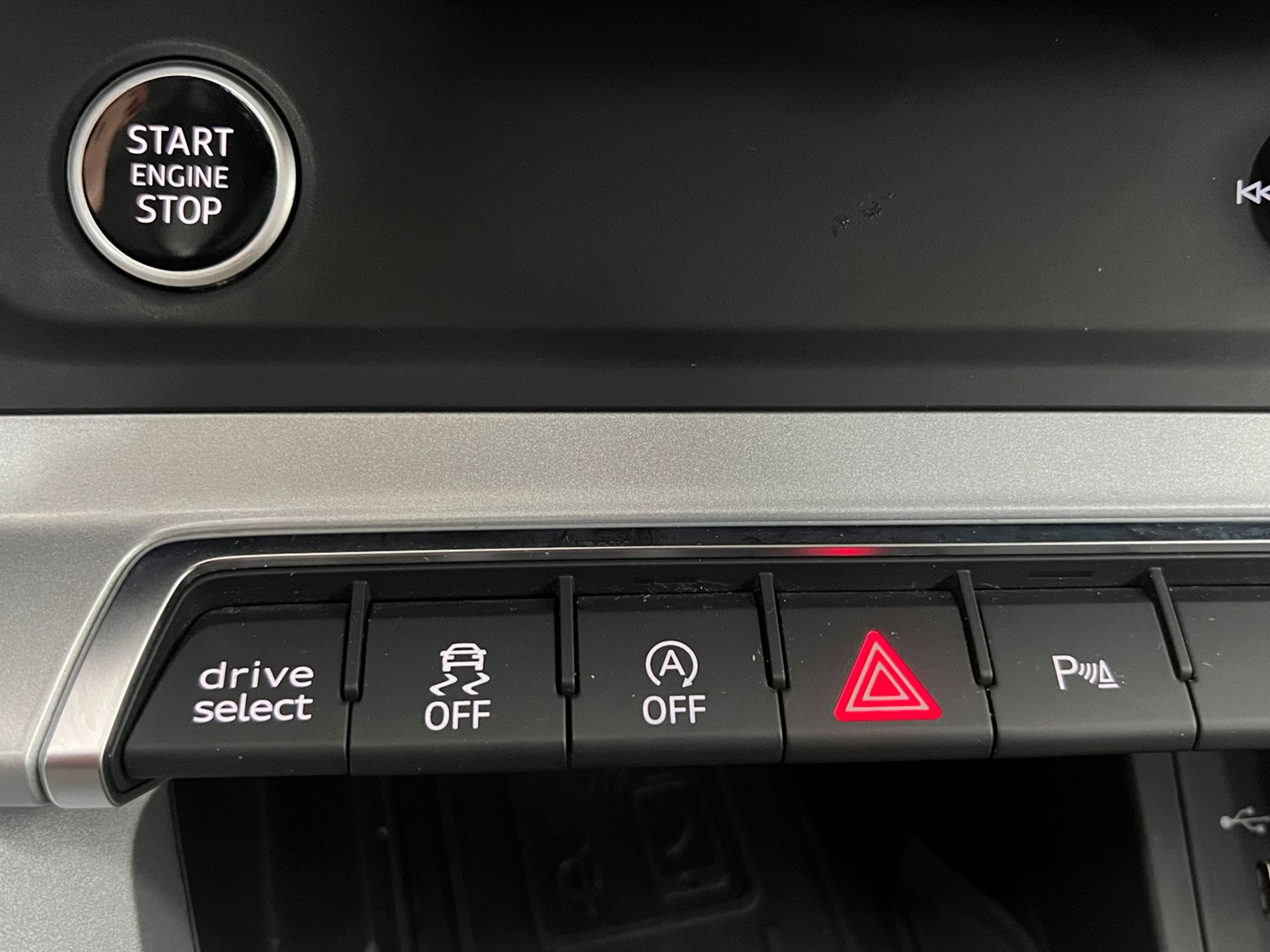 Q3 Sportback 35 2.0 tdi Business Plus s-tronic - Autosani