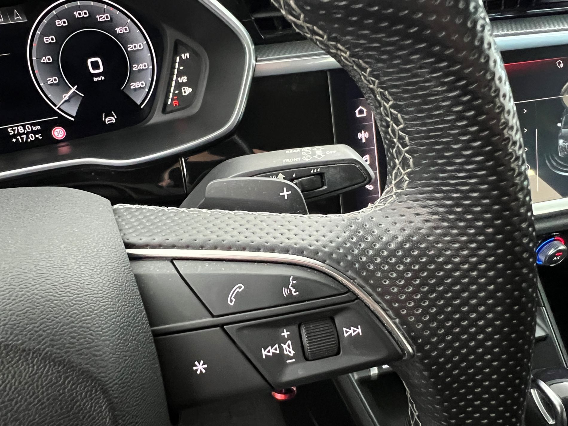 Q3 Sportback 45 1.4 tfsi e S line edition s-tronic - Autosani