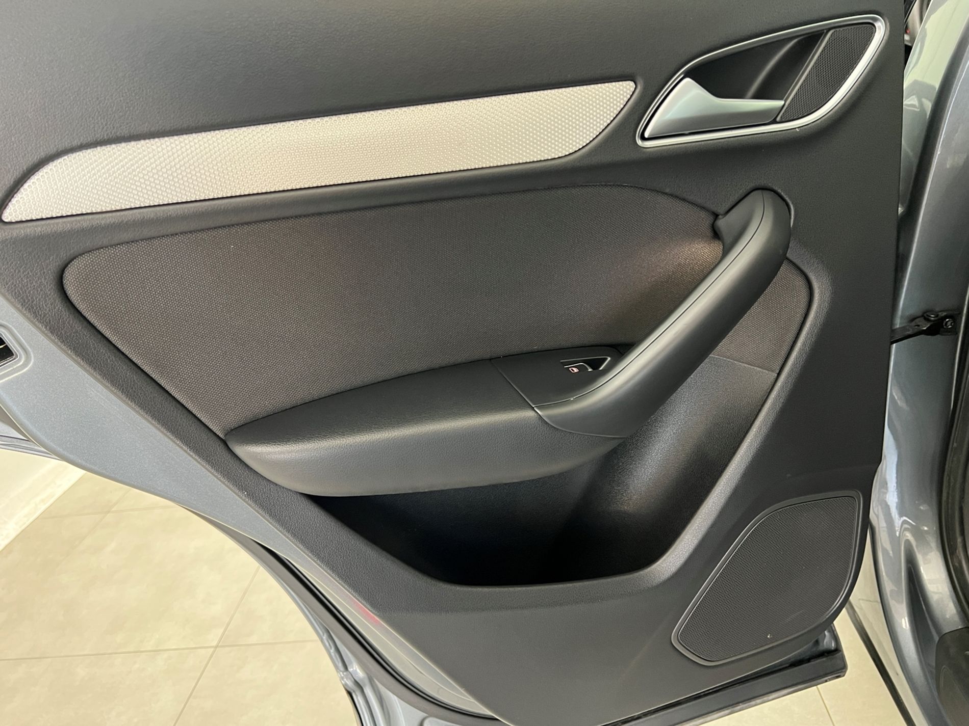 Q3 2.0 tdi Advanced Plus quattro 177cv s-tronic - Autosani