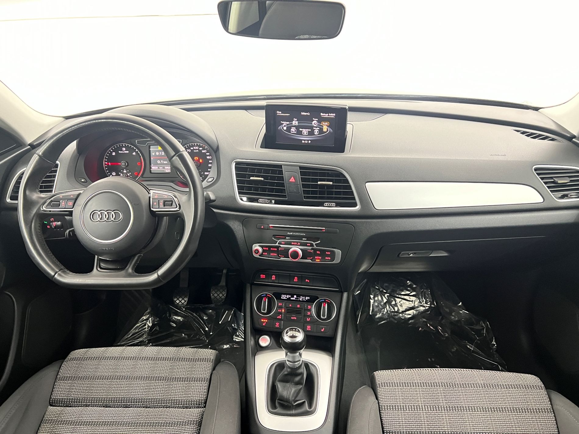 Q3 2.0 tdi Sport 120cv - Autosani