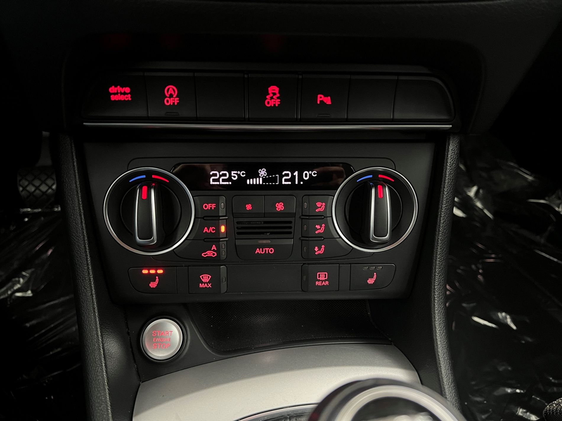 Q3 2.0 tdi Sport 120cv - Autosani