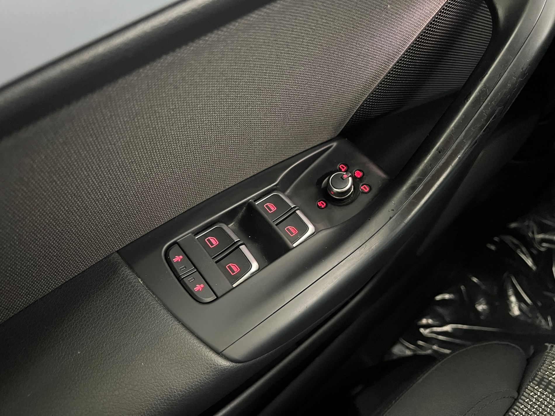 Q3 2.0 tdi Sport 120cv - Autosani