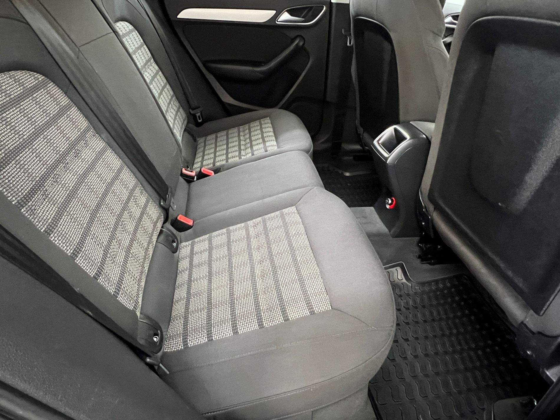 Q3 2.0 tdi Sport quattro 150cv - Autosani