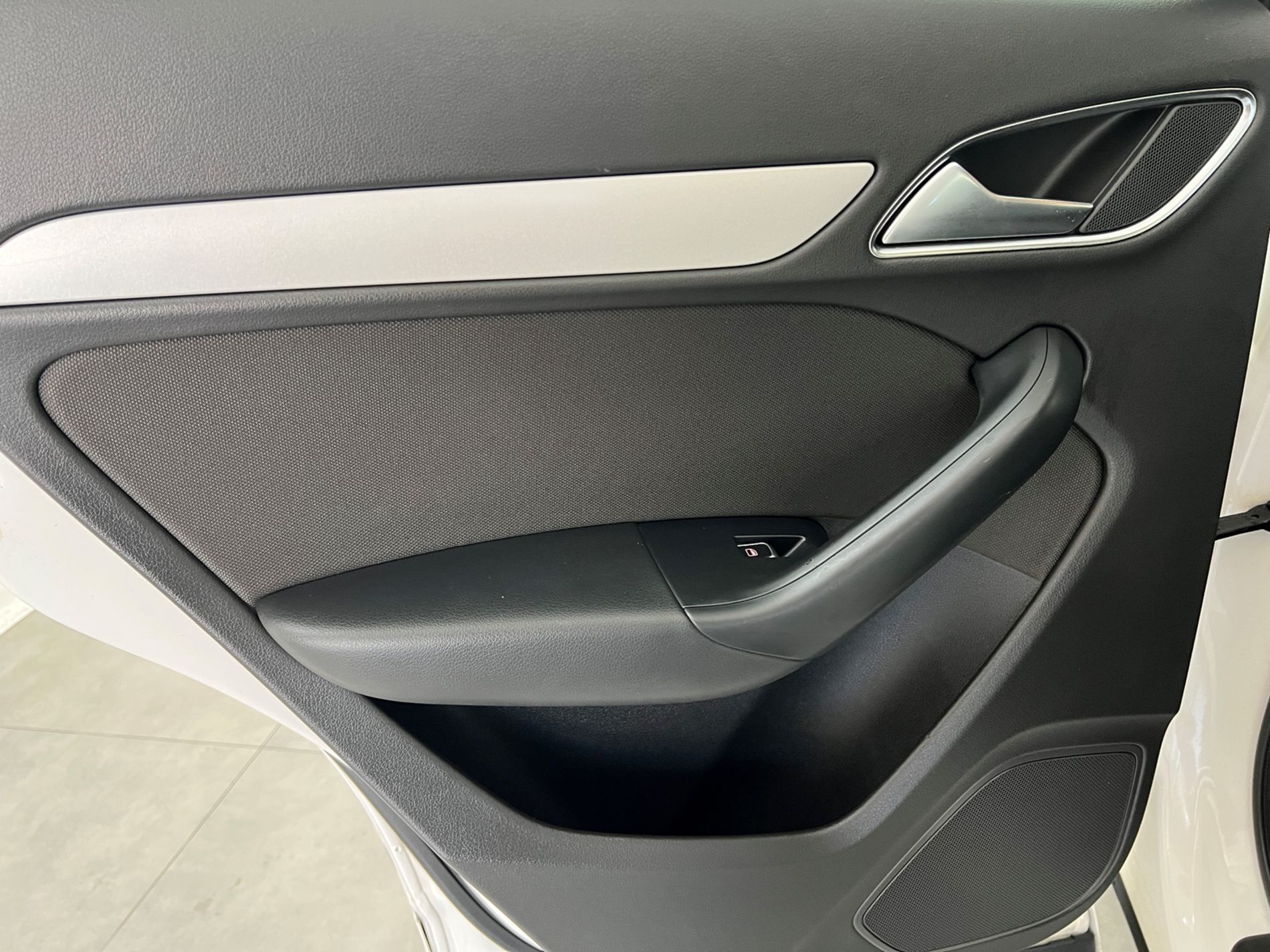 Q3 2.0 tdi Sport quattro 150cv - Autosani